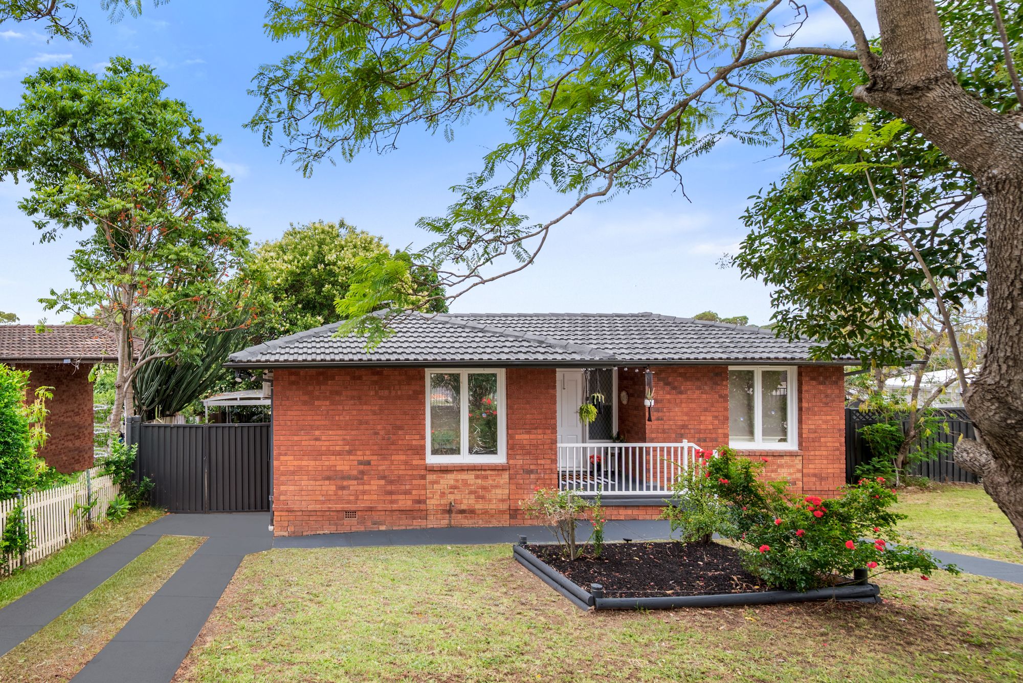174 St Johns Road, Bradbury NSW 2560