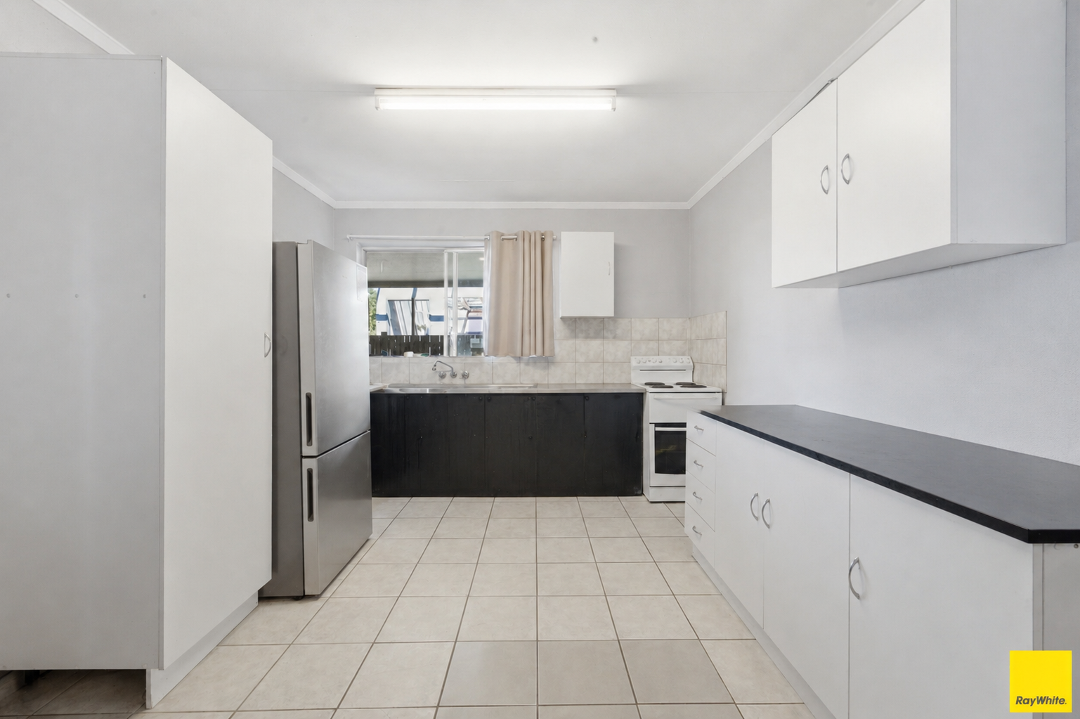 50 Toogood Road — photo 4 of 15