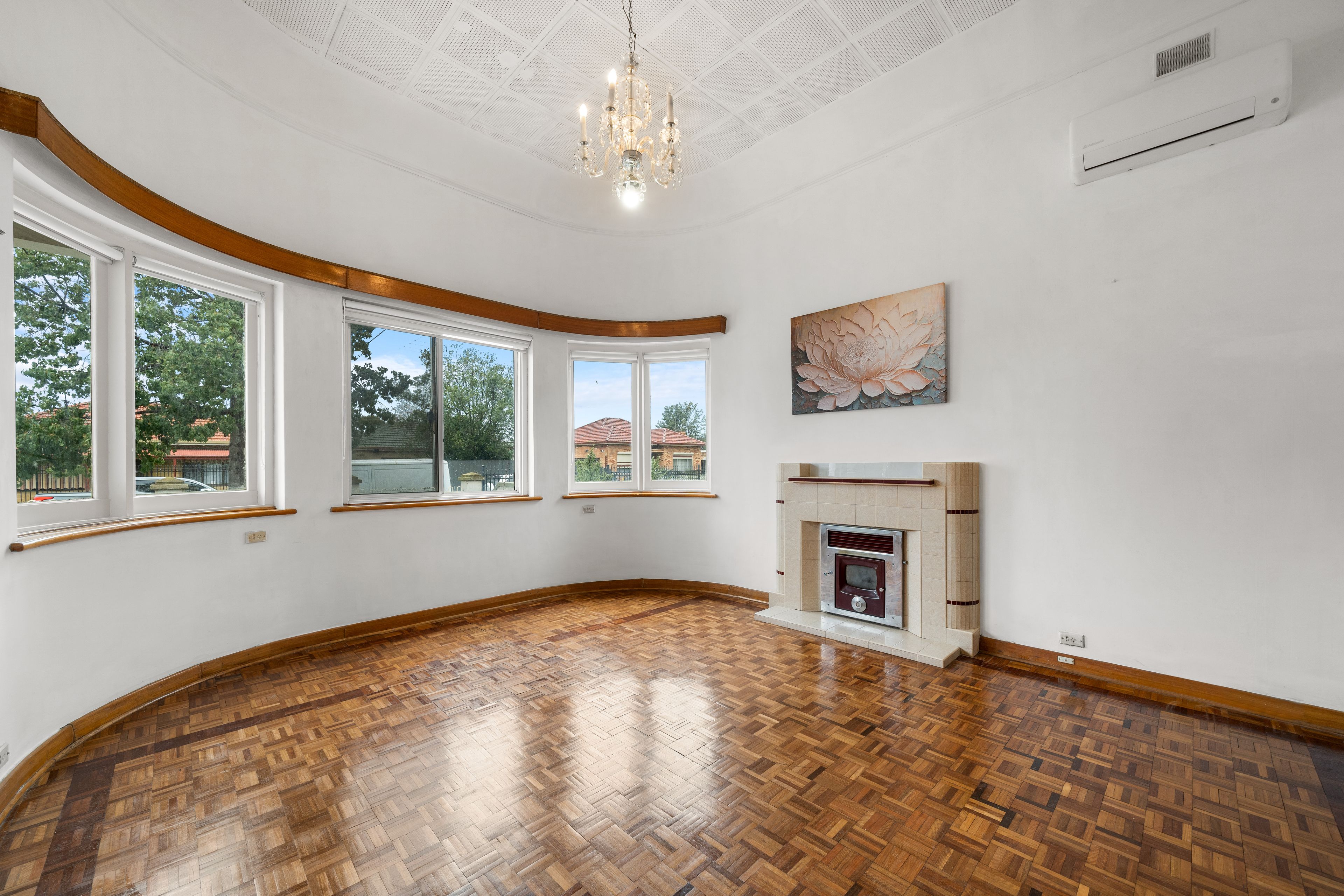 15 Penley Avenue — photo 5 of 18
