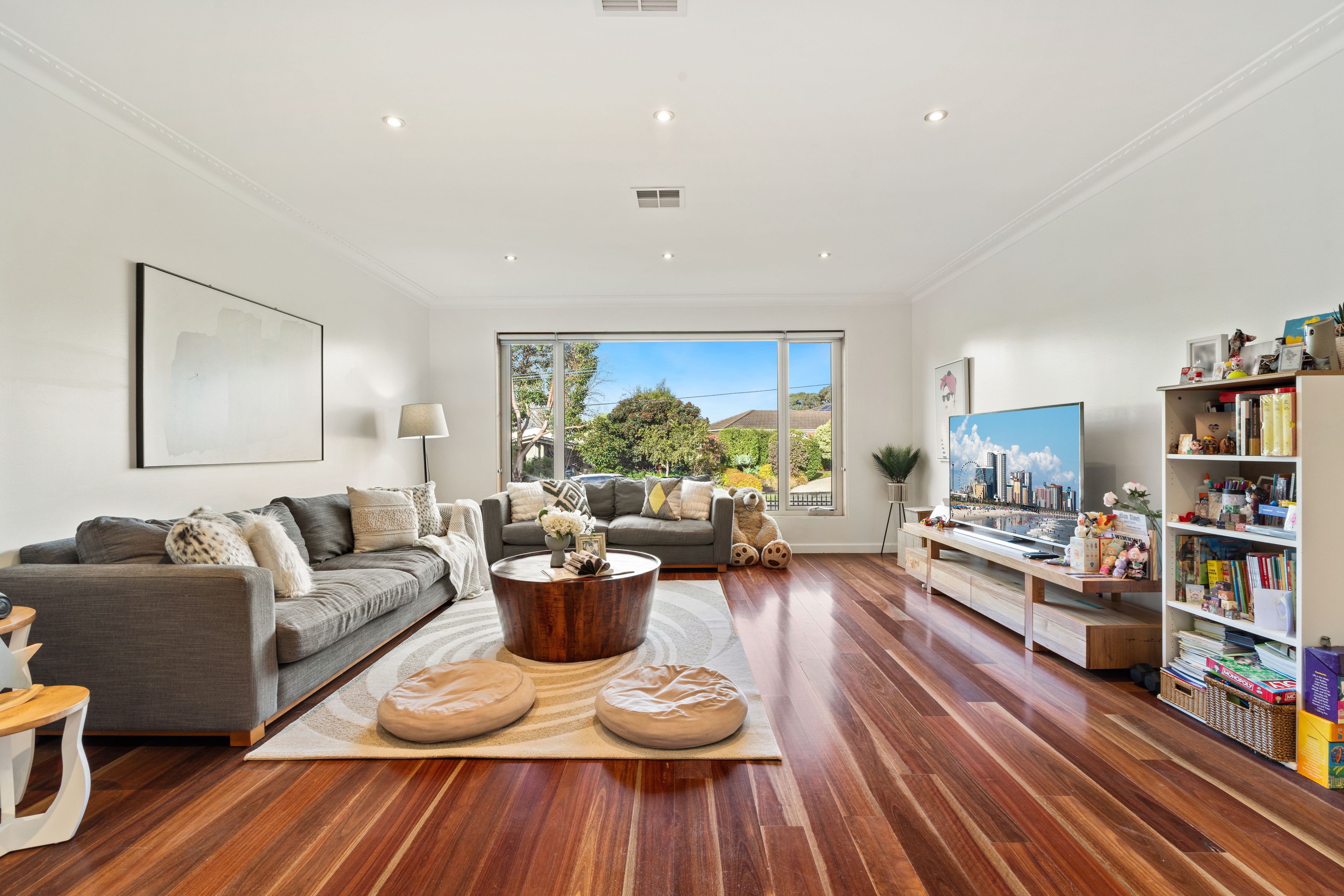 11 Blenheim Avenue, Glen Waverley, VIC 3150