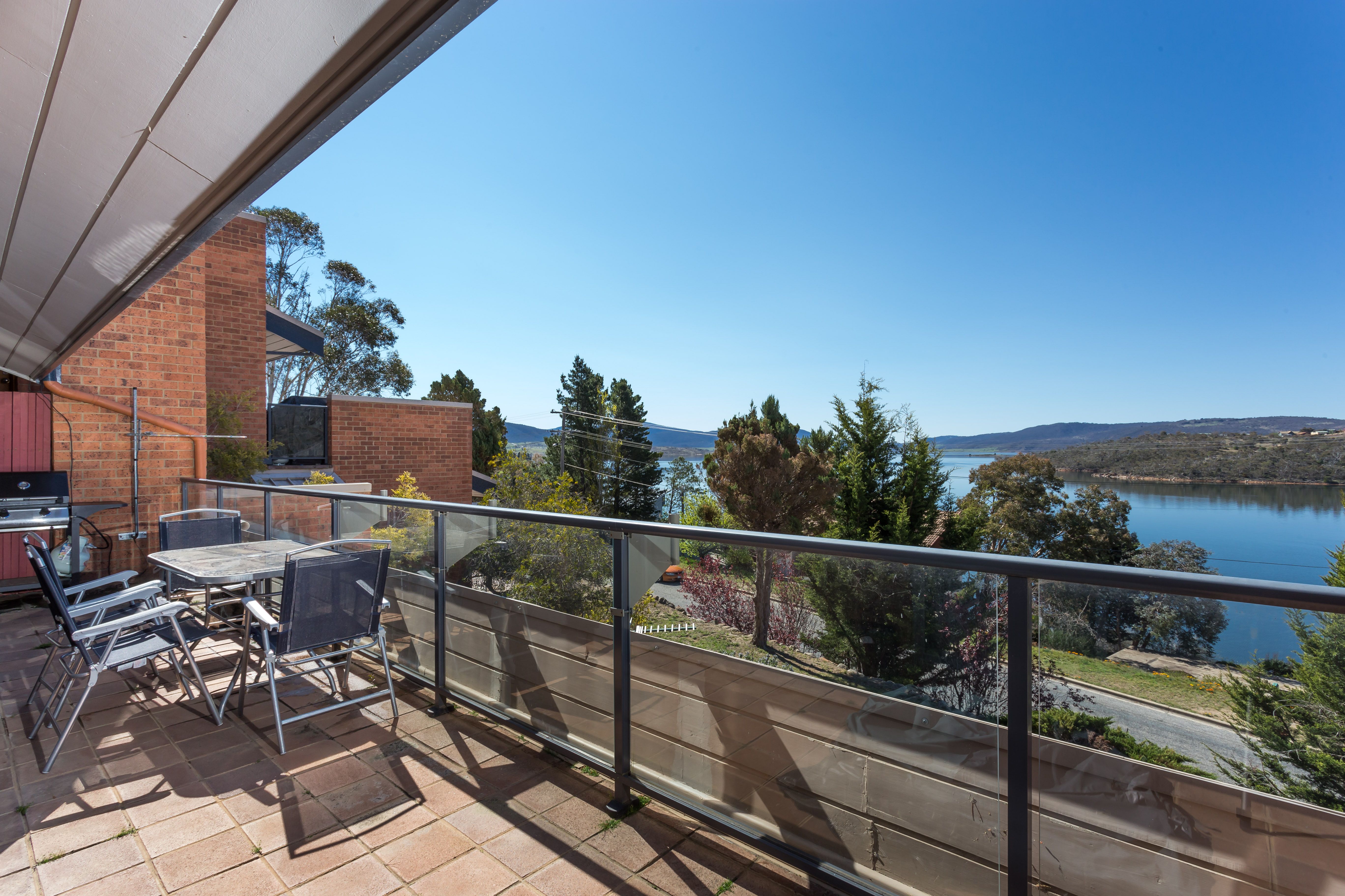 8 Townsend Street, Jindabyne NSW 2627