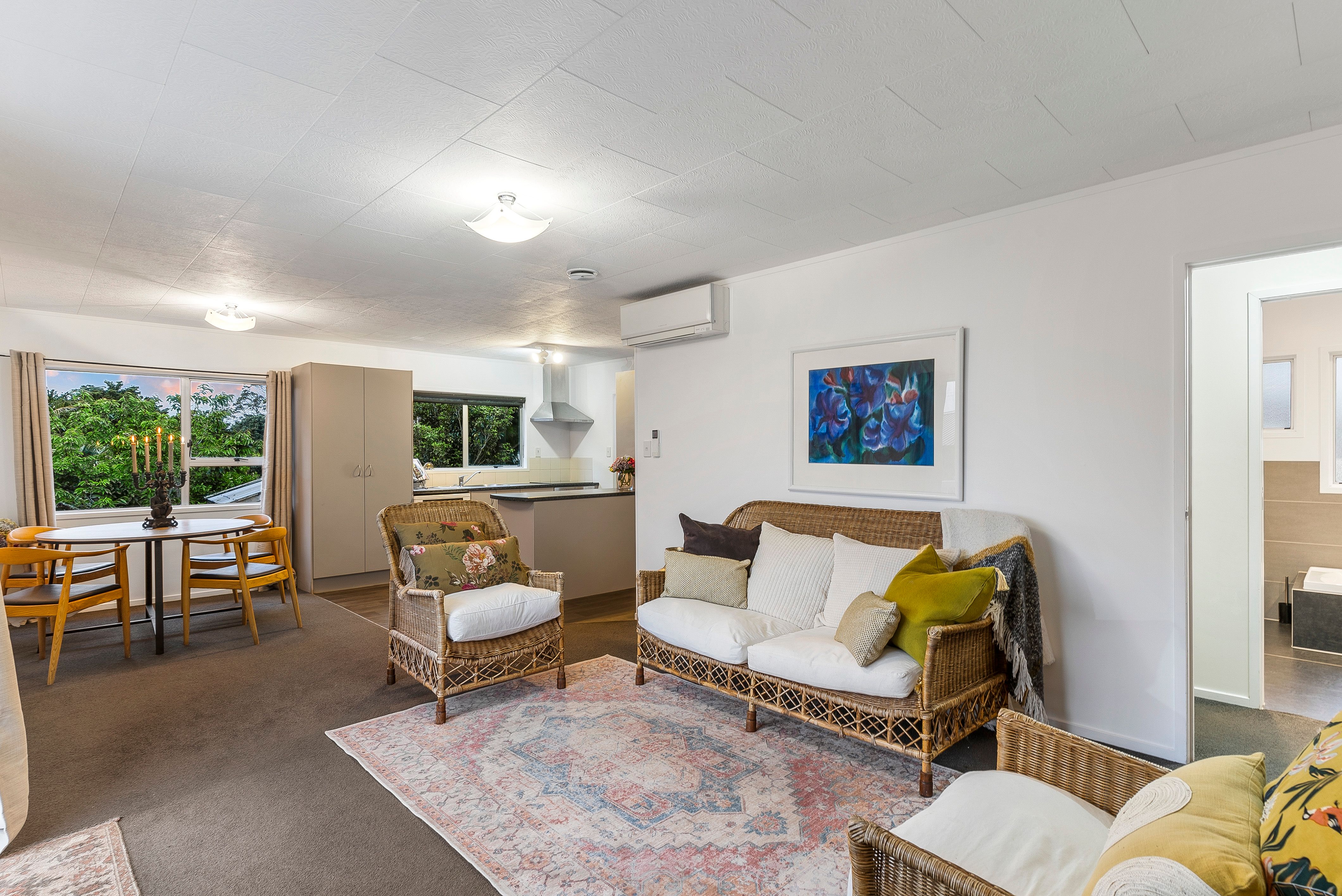 20A Royal View Road, Te Atatu South, Waitakere City