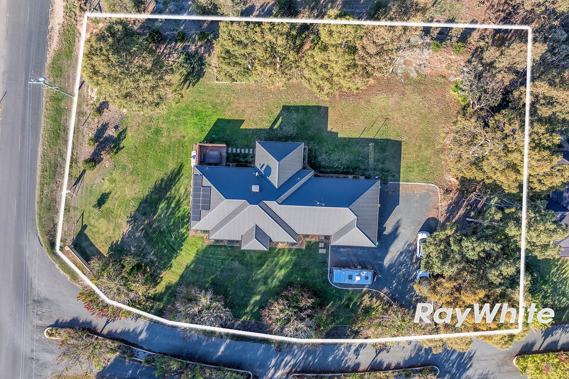 1 Hollara Drive, Moama, NSW 2731