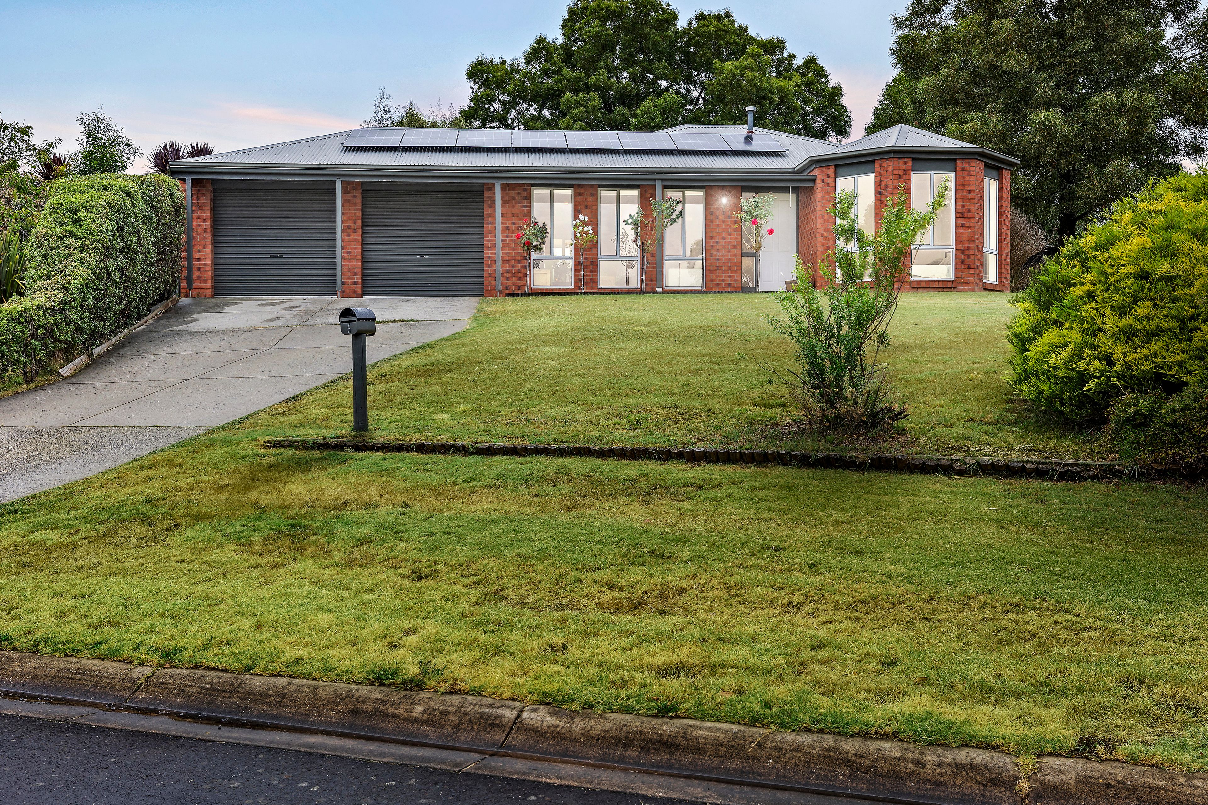 6 Correa Court, Mount Helen VIC 3350