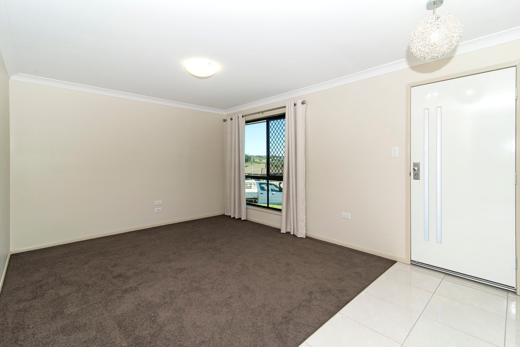 3 Huon Drive, Glenvale, QLD 4350