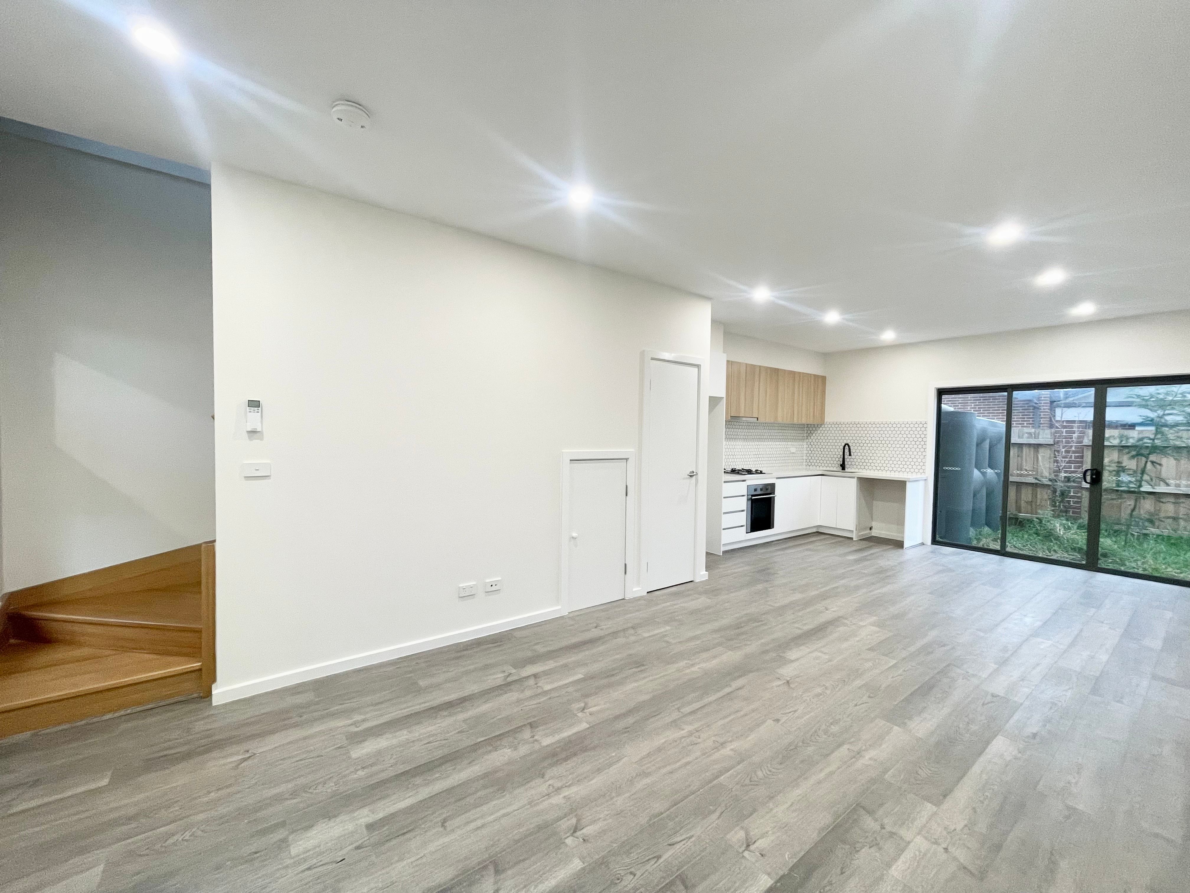 1/124 Lorne Street — photo 5 of 16