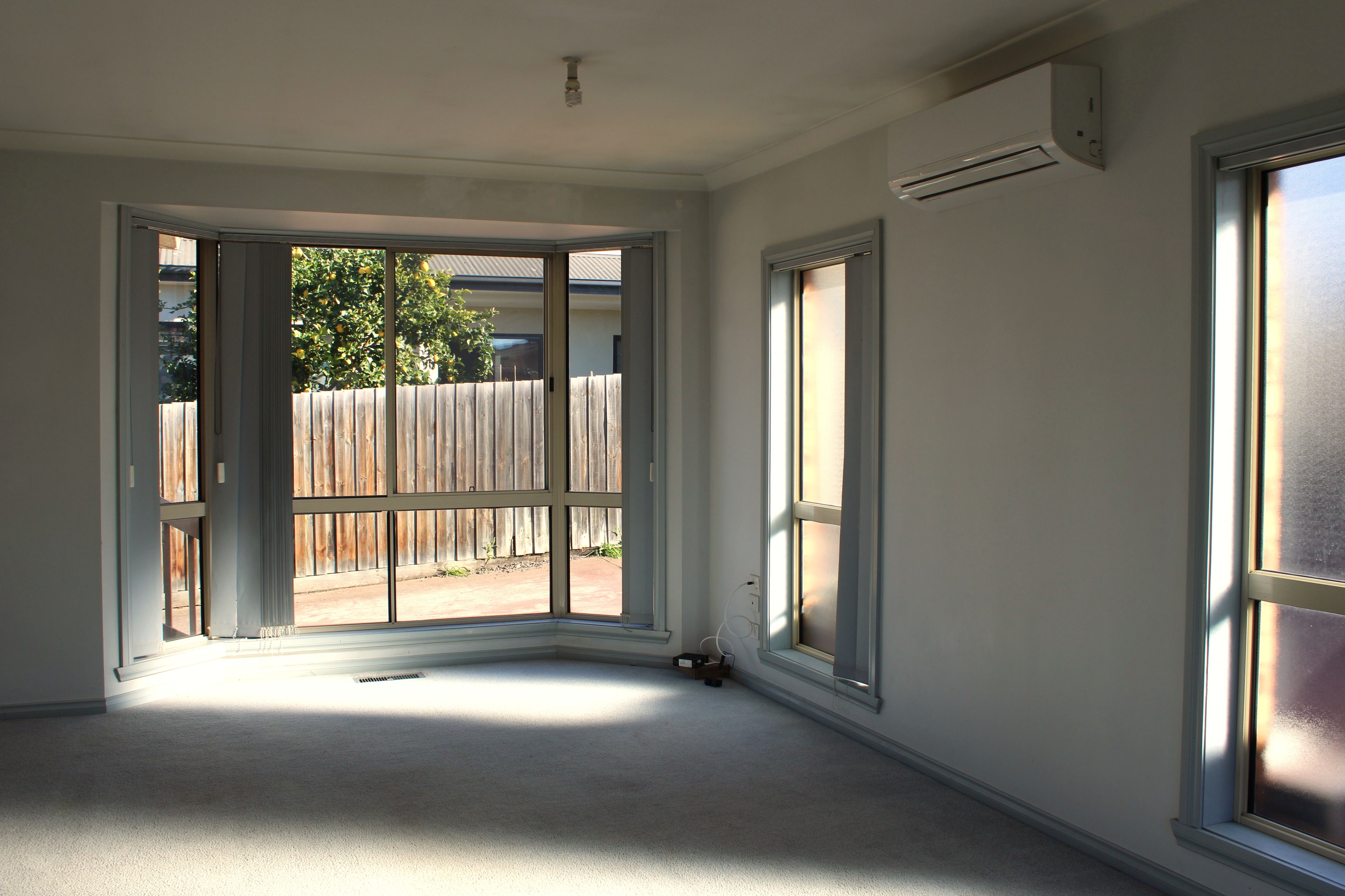 2/76C Purinuan Road, Reservoir, VIC 3073