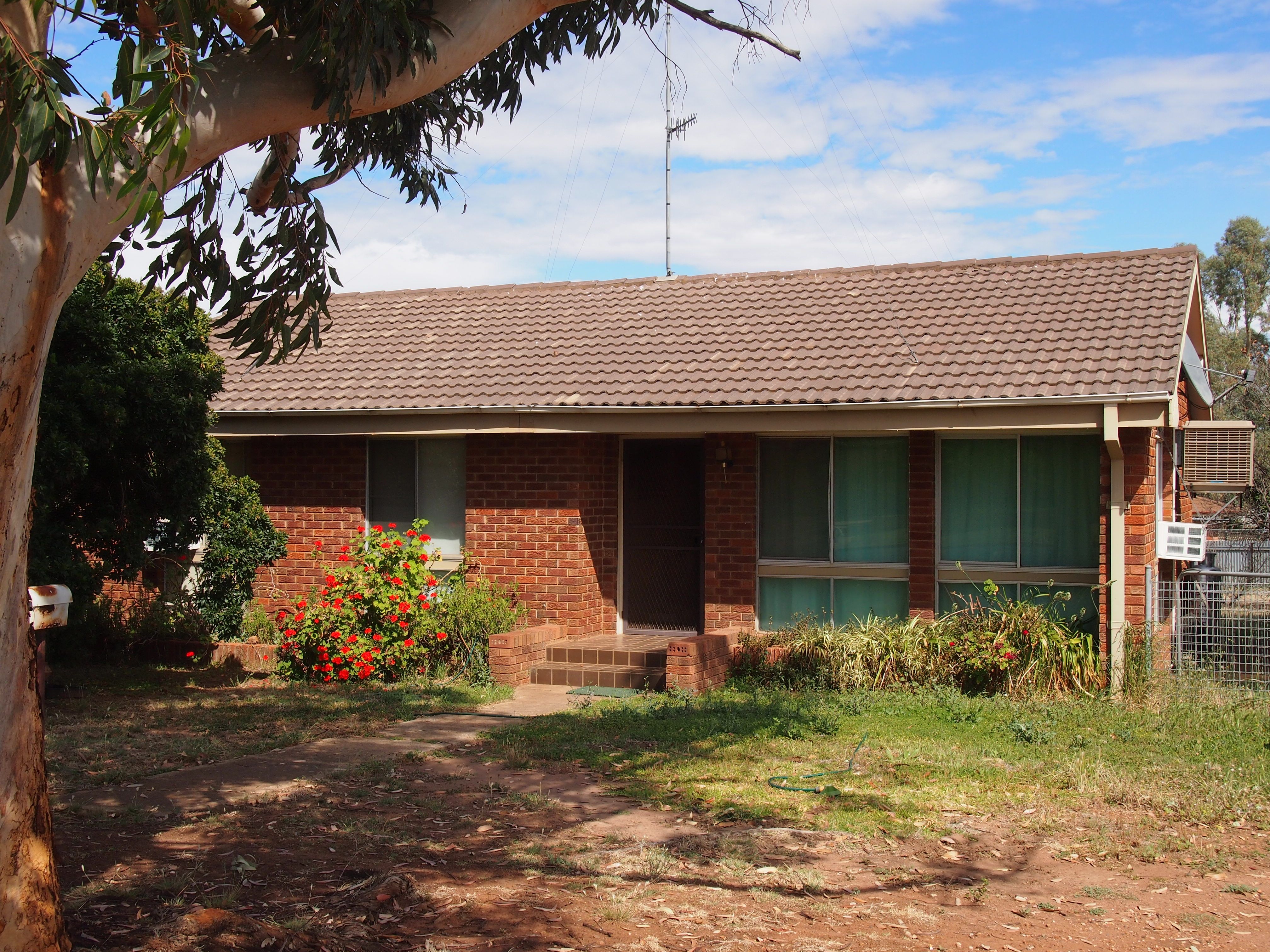 8 High Street, Condobolin, NSW 2877