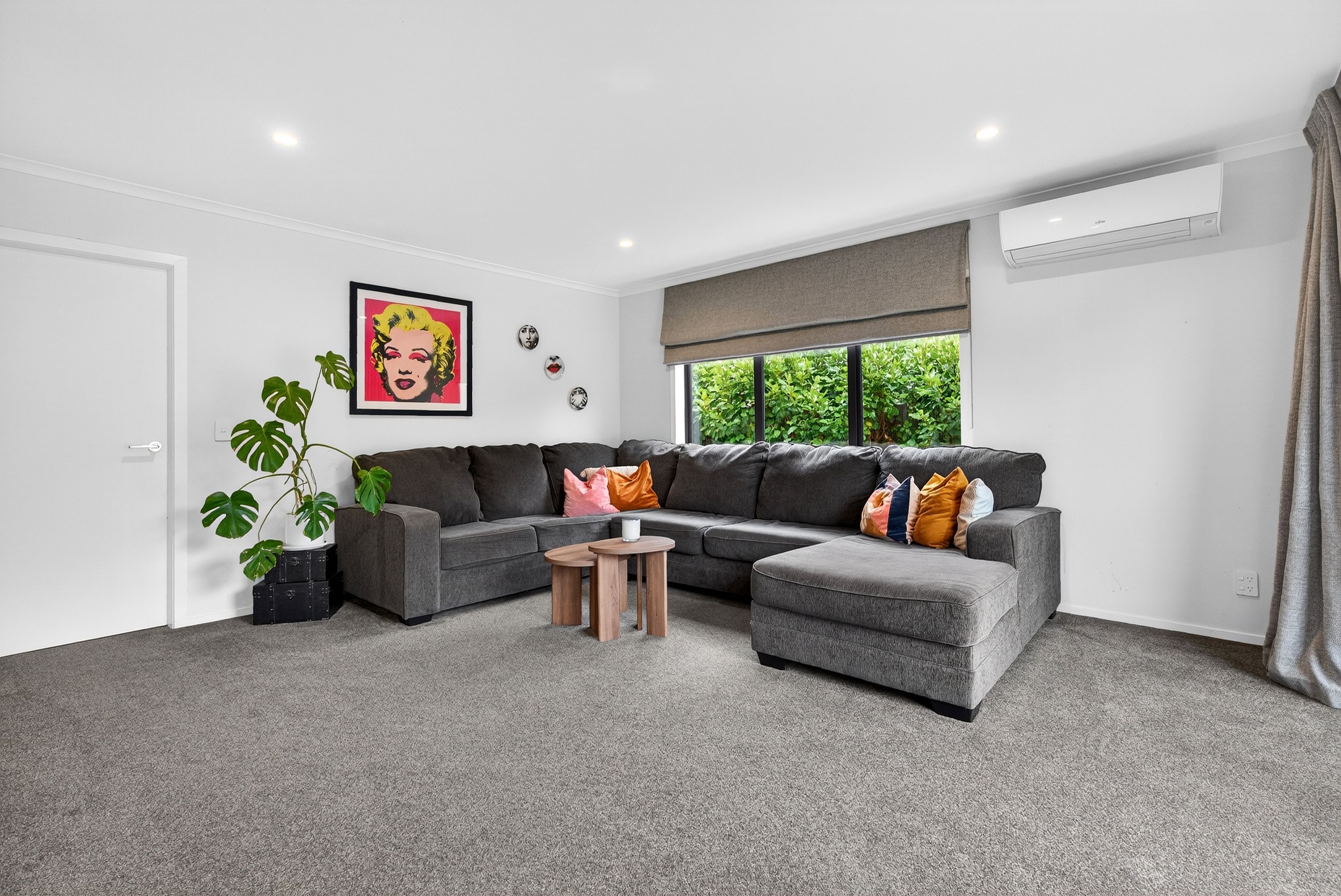 20A Martin Grove, Normandale, Lower Hutt City