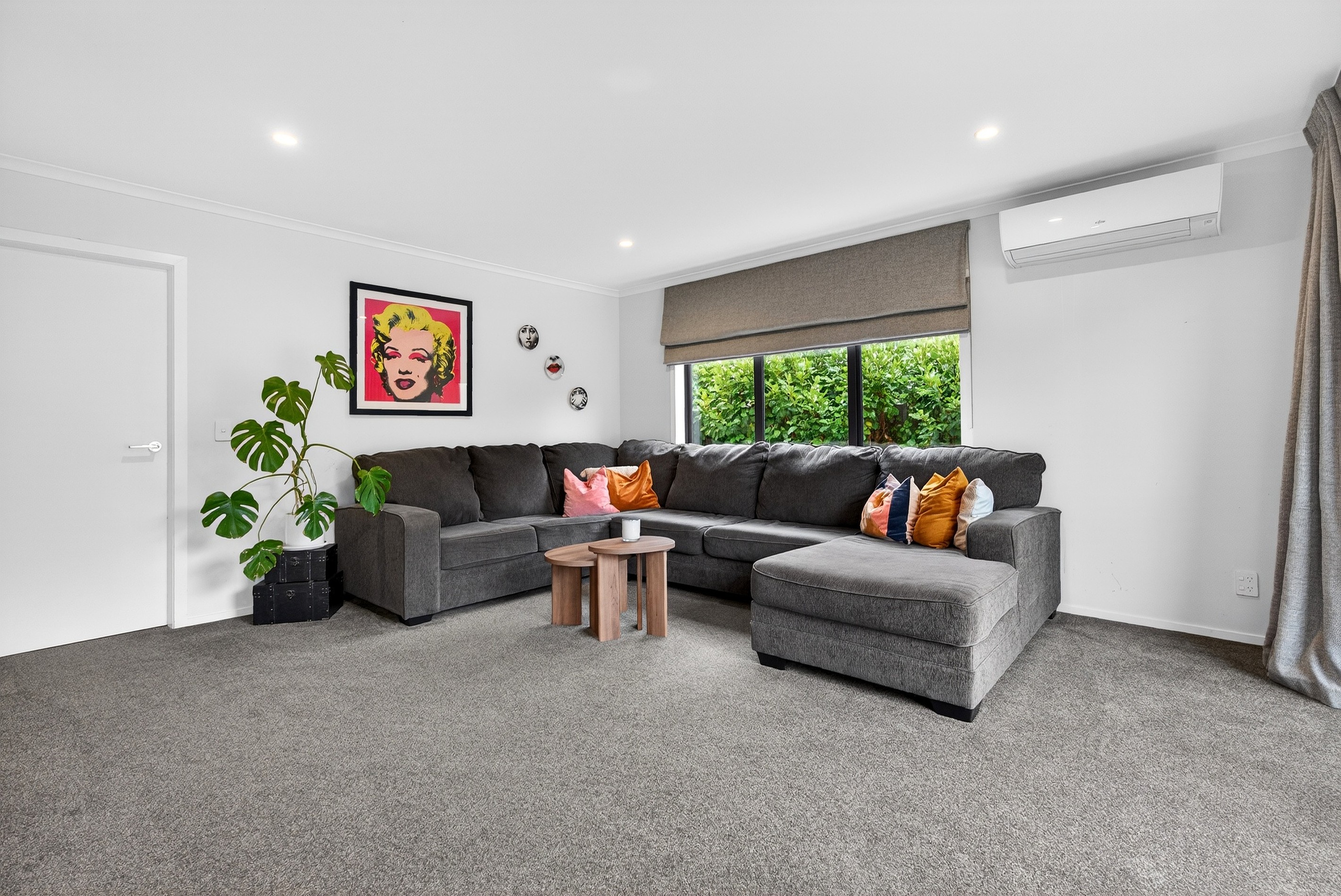 20A Martin Grove, Normandale, Lower Hutt City