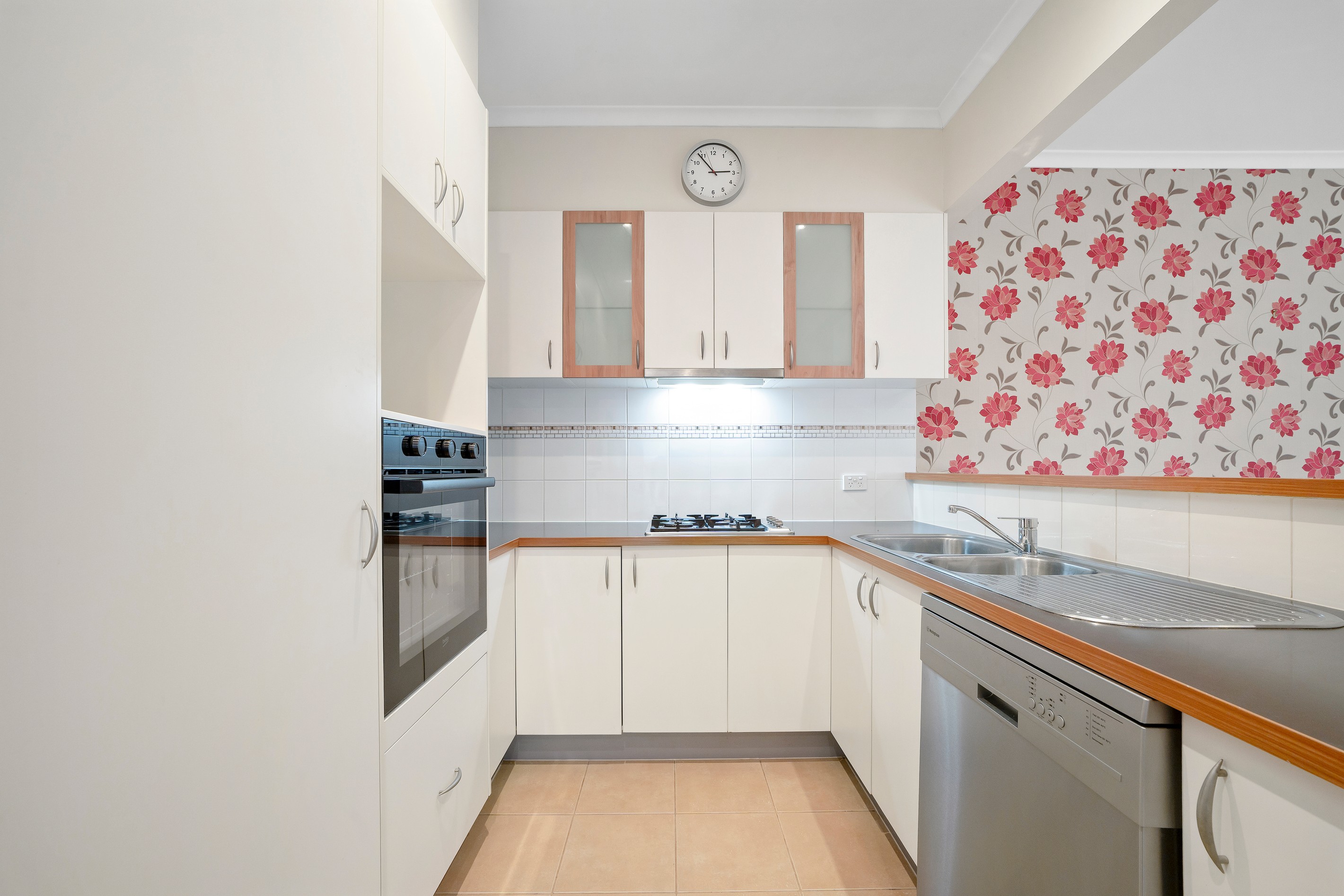 27 Watling Grove, Ferntree Gully, VIC 3156