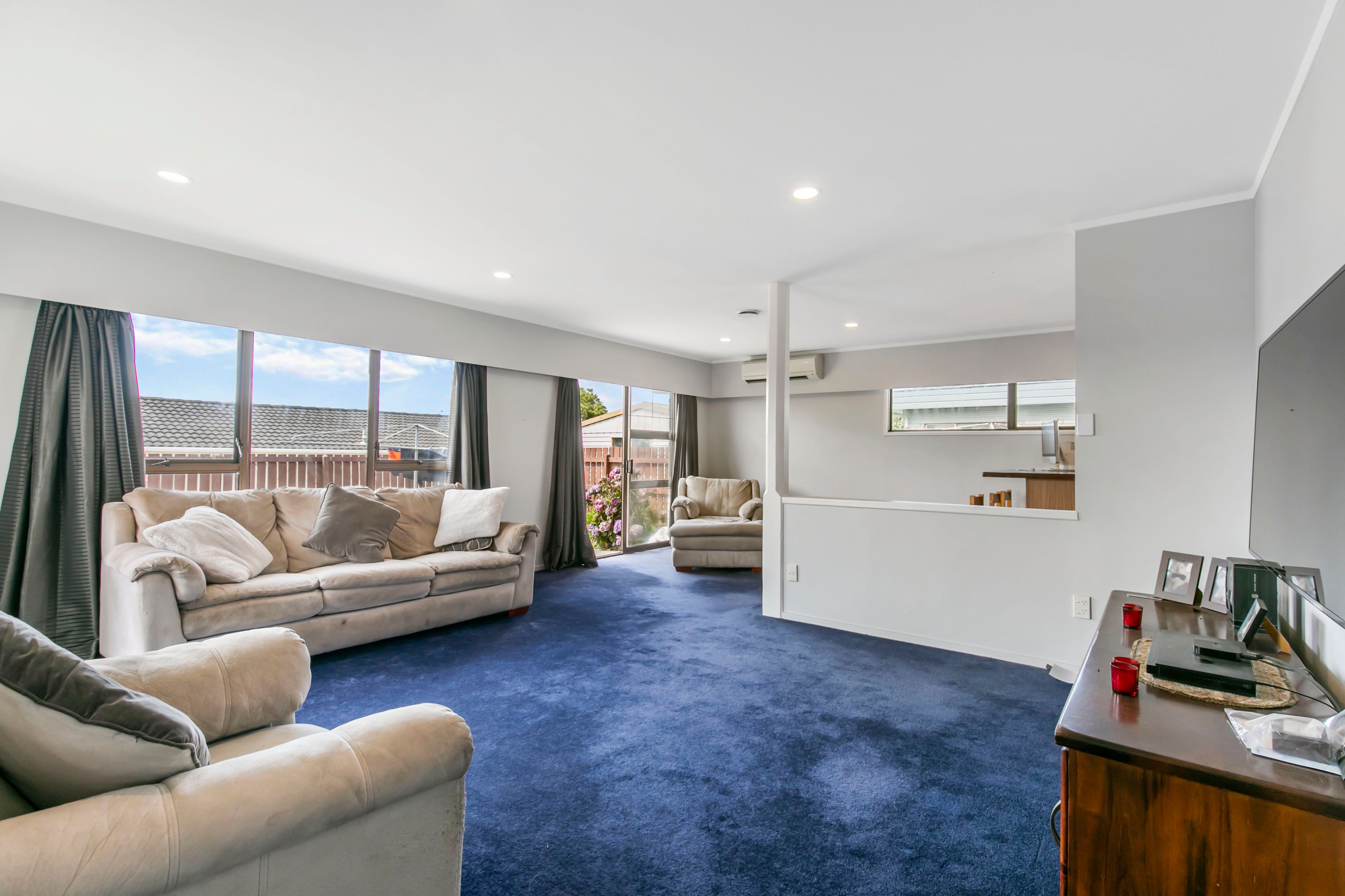 21 Glengowan Place, Conifer Grove, Manukau City