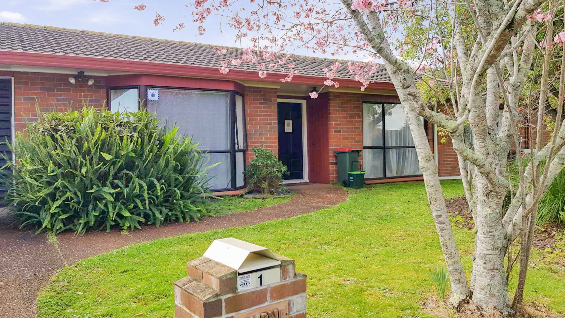 1 Donegan Place, Conifer Grove, Manukau City