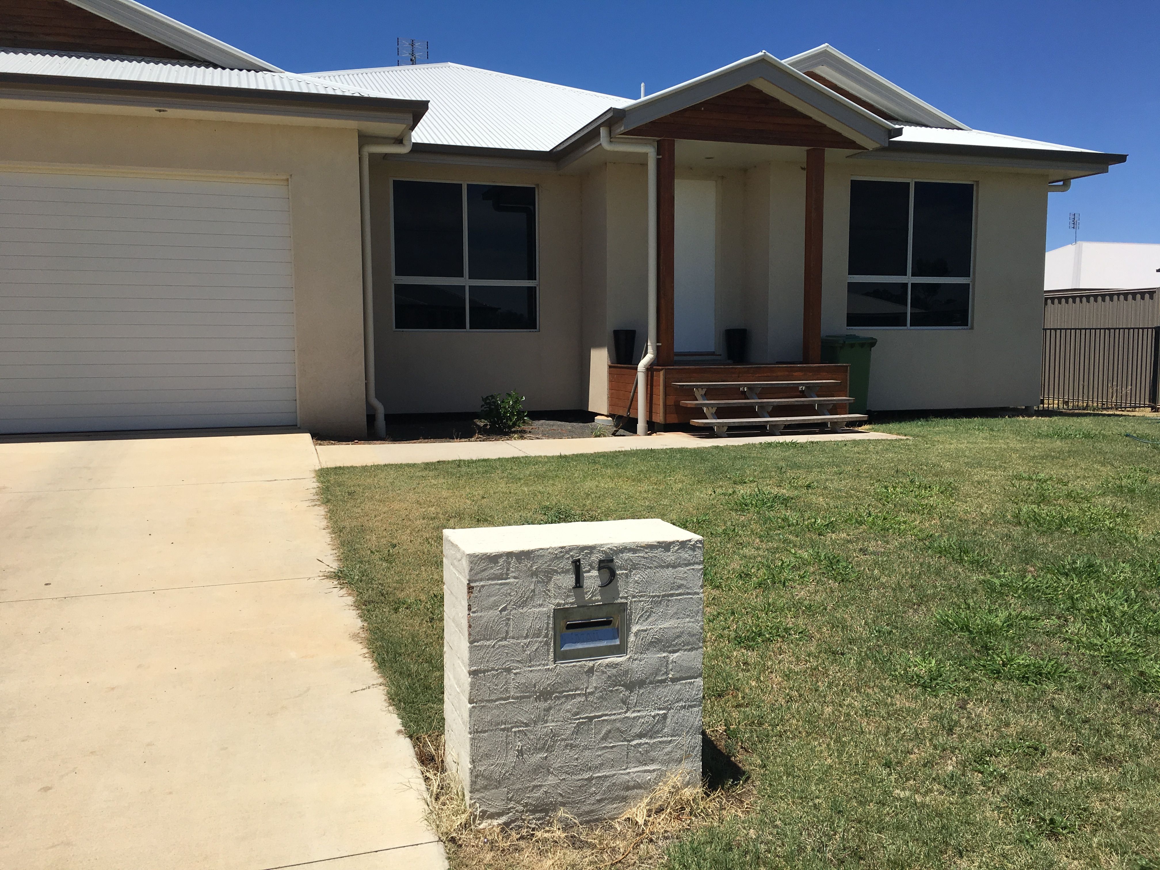 15 Bassett Court, Roma QLD 4455