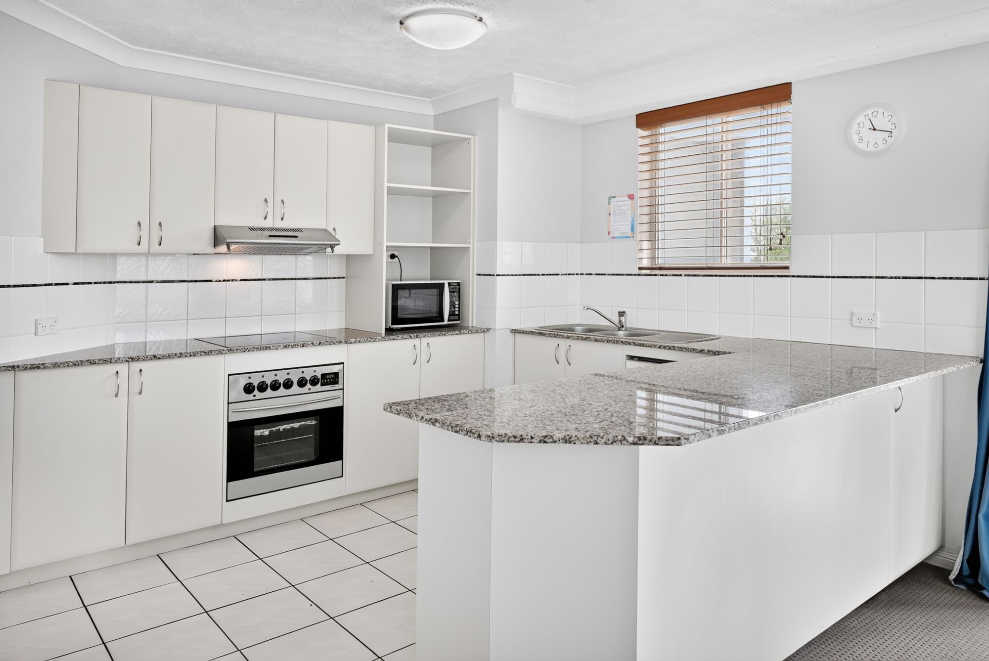 6A/11 Wharf Road — photo 12 of 26