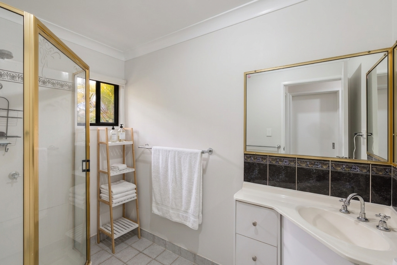 20 Bruntnell Street — photo 7 of 14