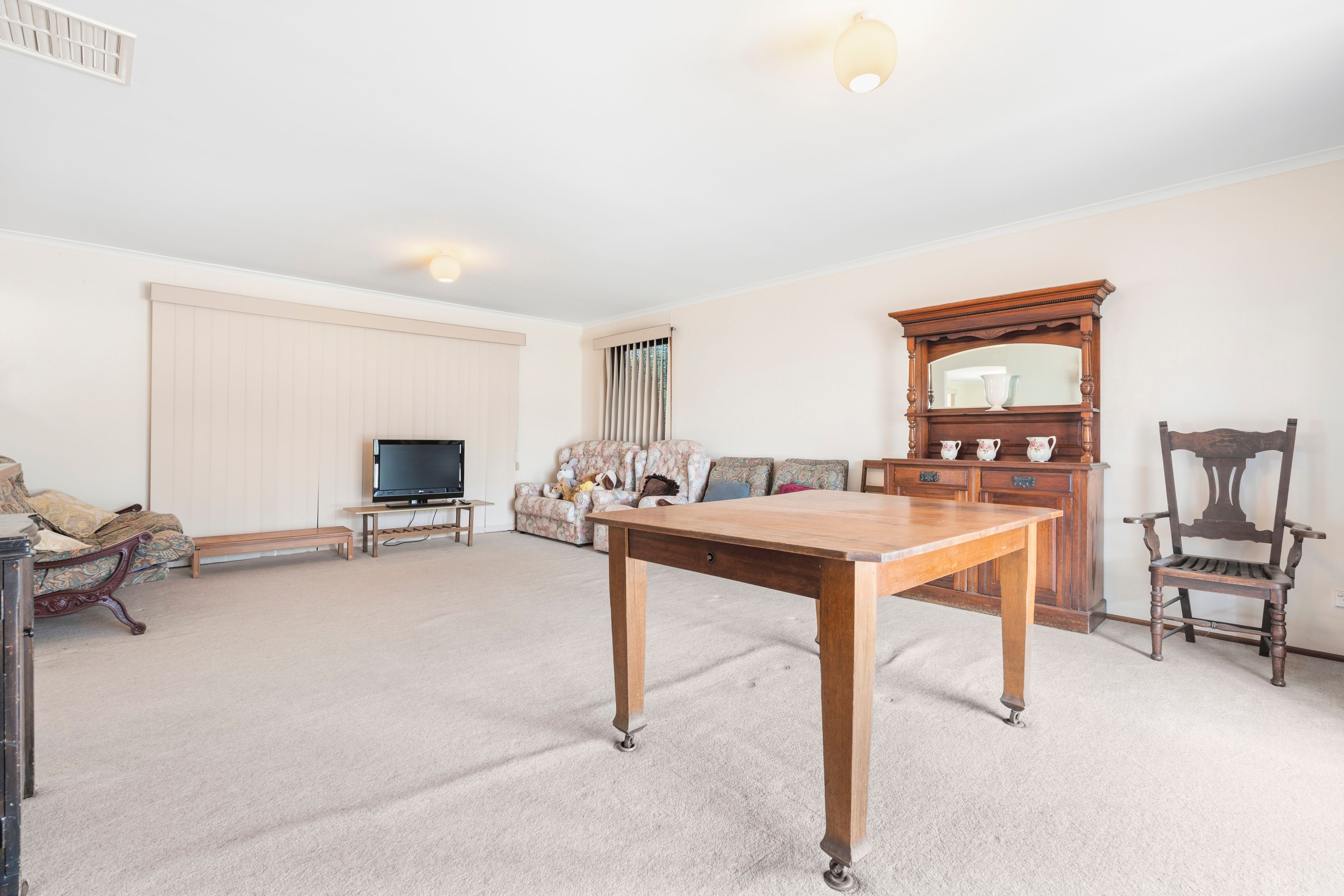 2-4 Rowe Terrace — photo 13 of 24