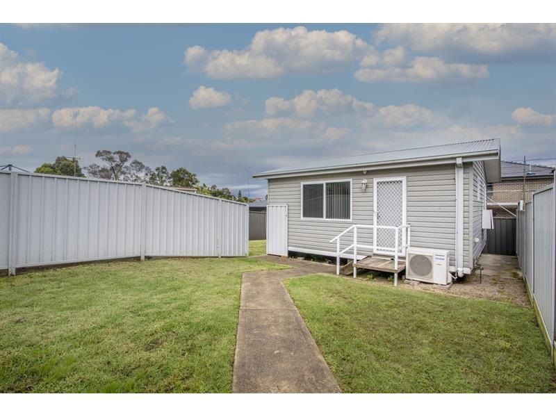 2/38 Tania Avenue, South Penrith, NSW 2750