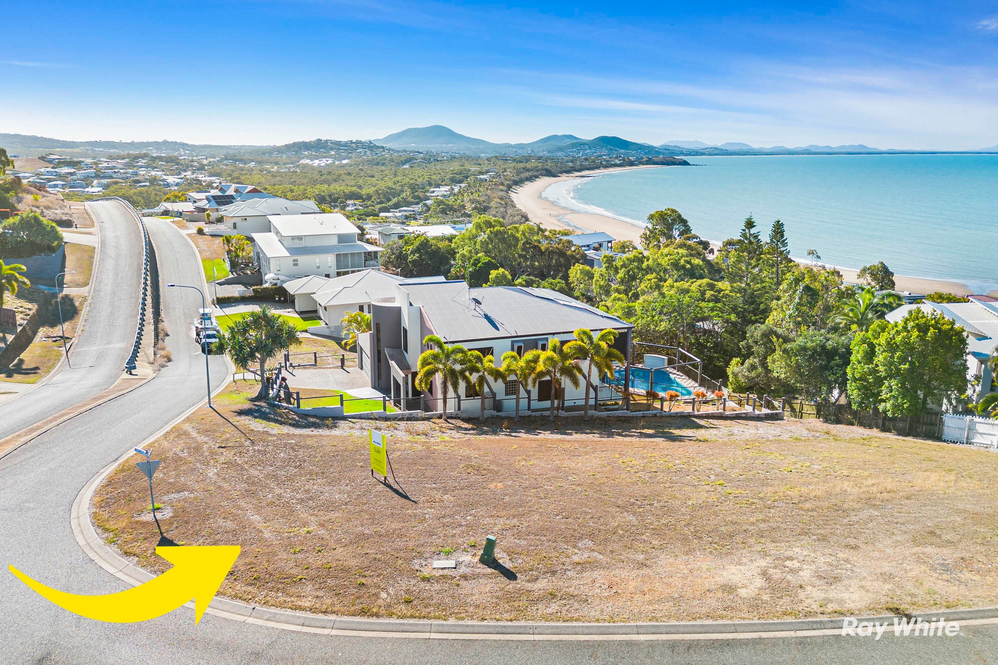 44 Bayview Drive, Lammermoor, QLD 4703