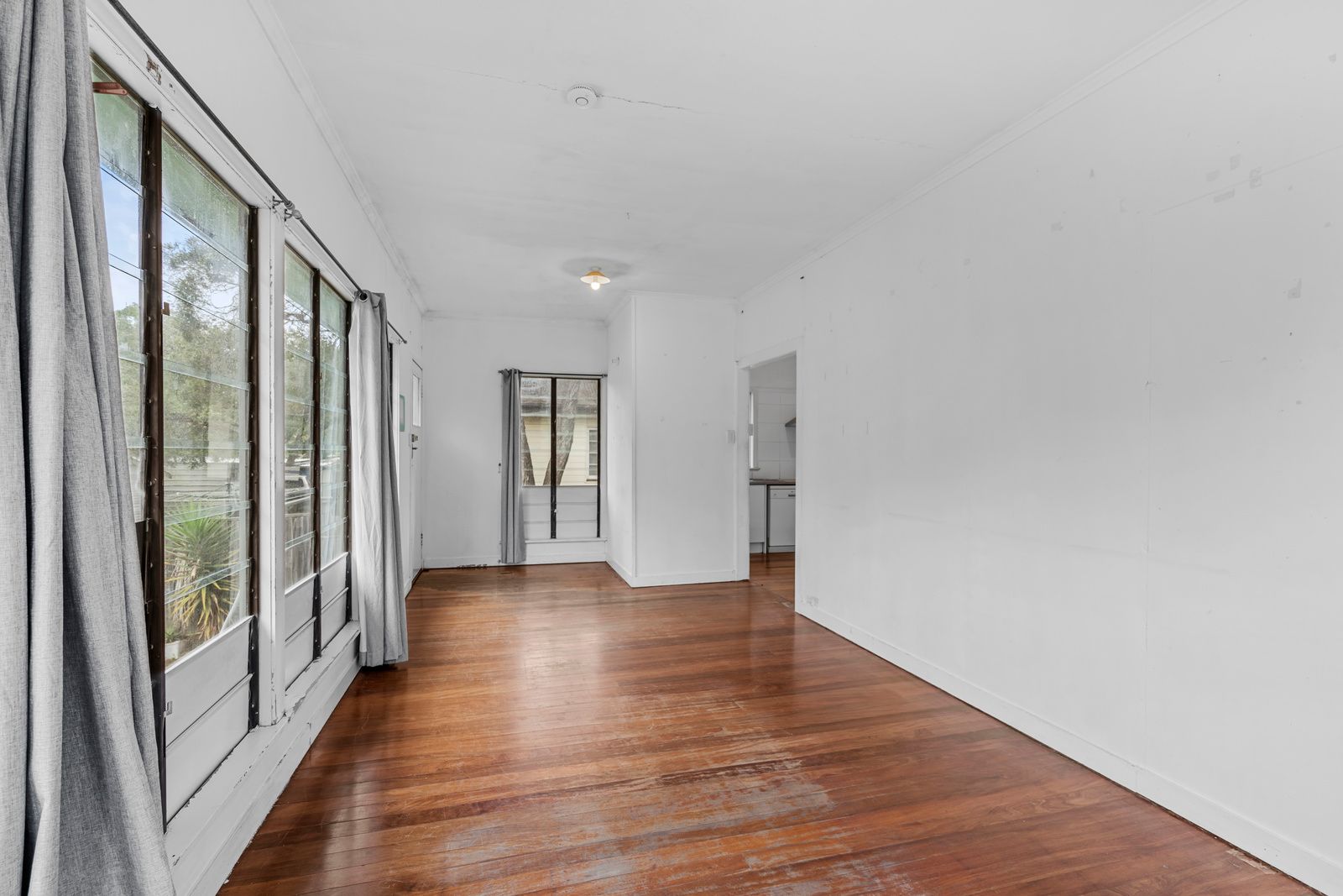 20 Vereker Street — photo 6 of 27