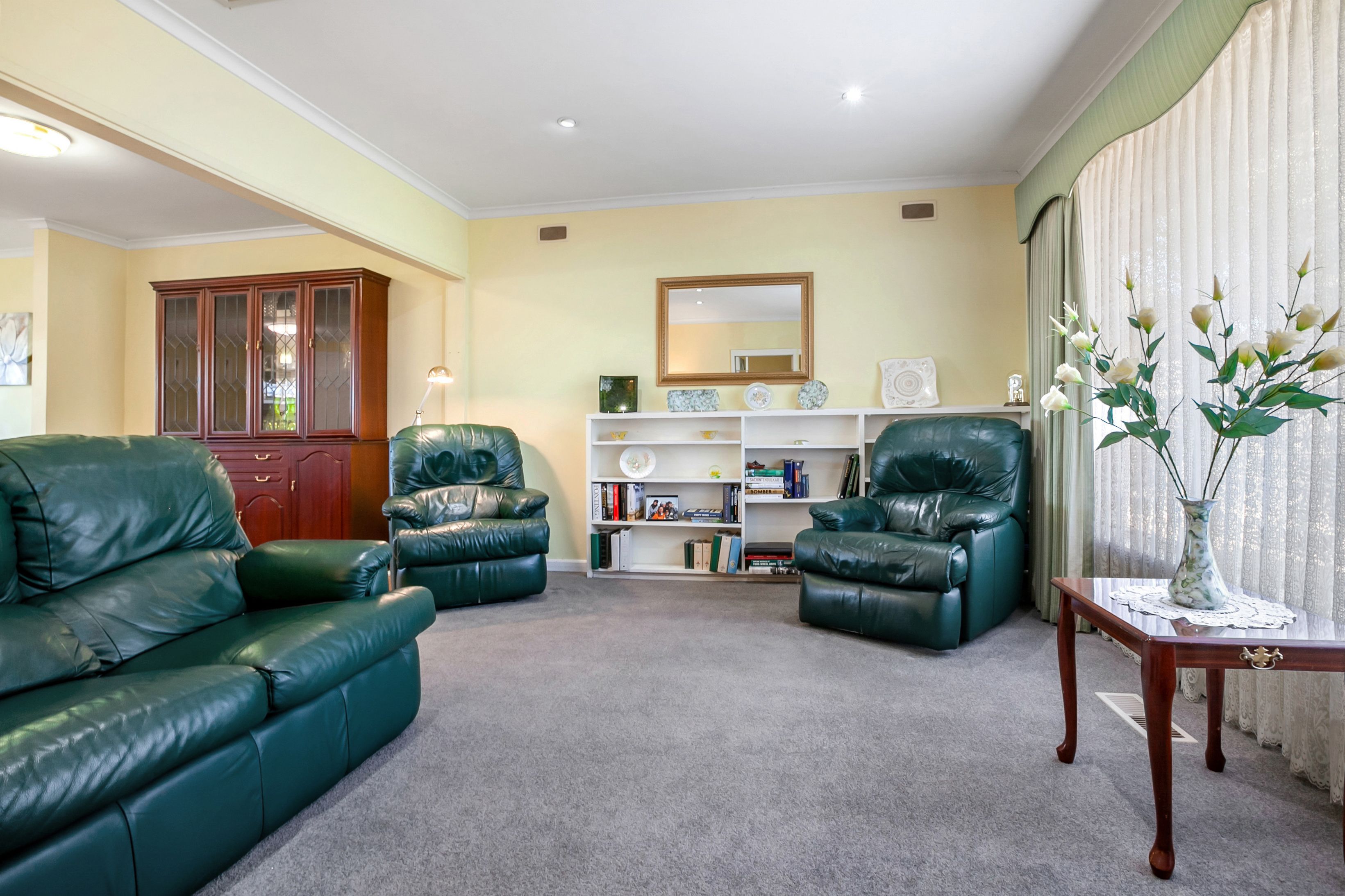 36 Erskine Avenue, Reservoir, VIC 3073