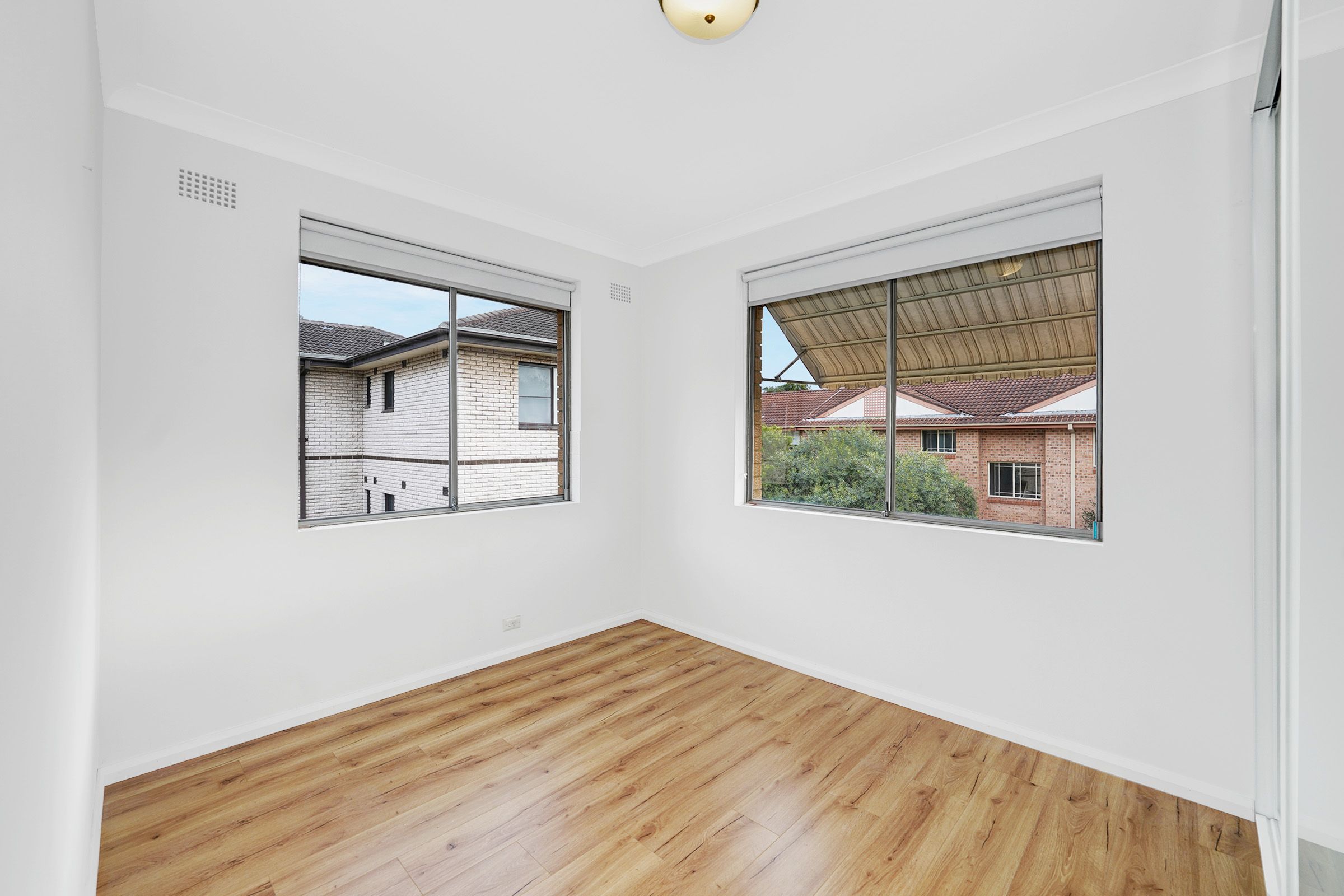 6/169 Croydon Avenue — photo 4 of 10