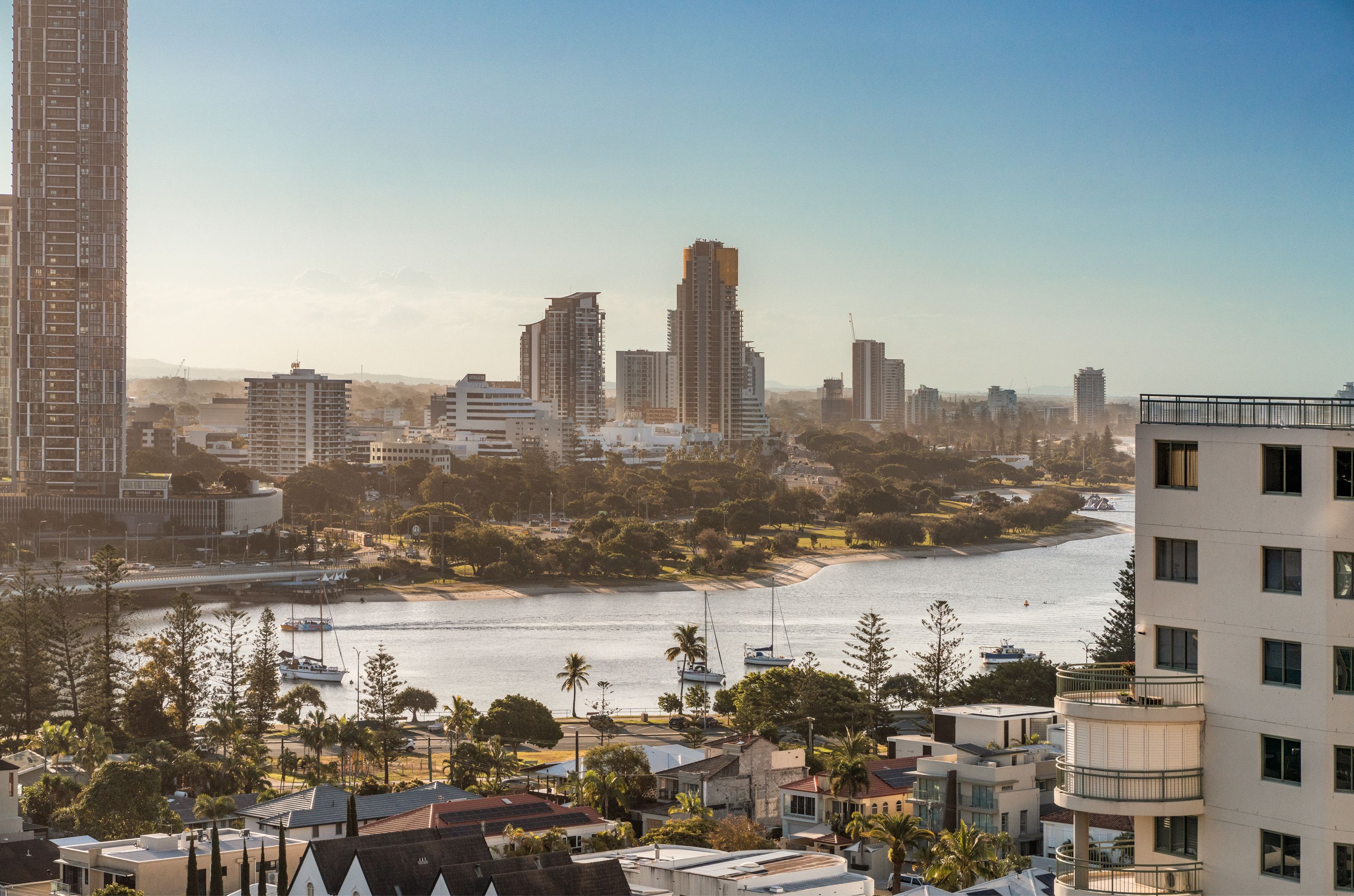 21403/11-23 Cronin Avenue, Main Beach, QLD 4217