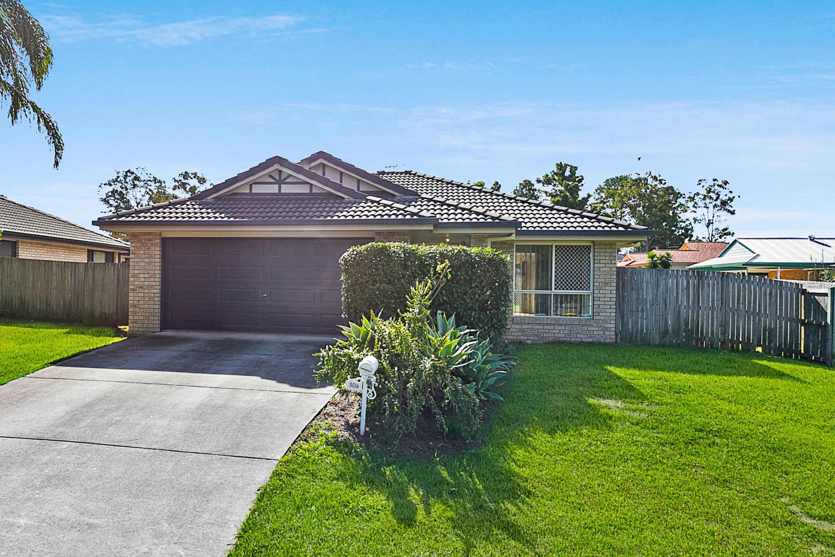 30 Spruce Street, Loganlea, QLD 4131