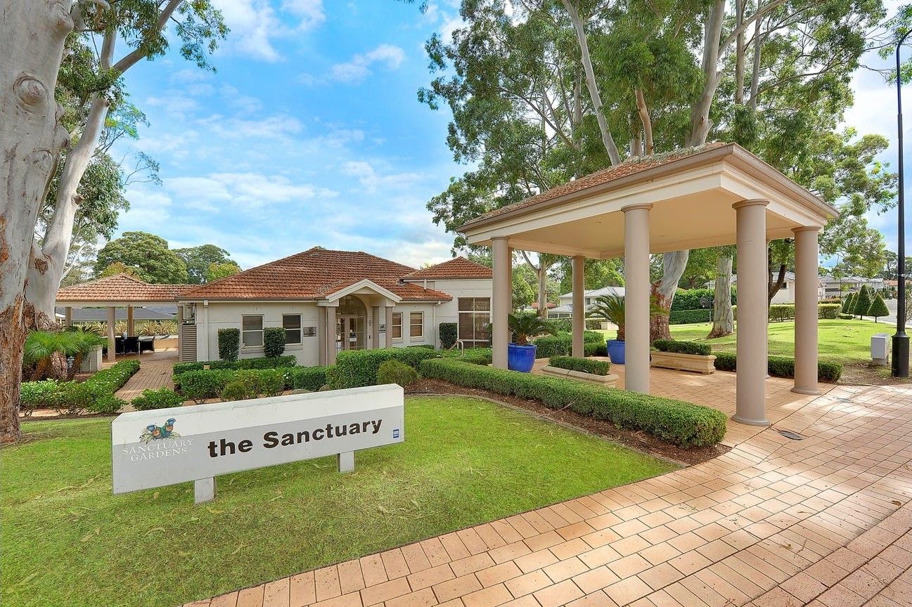 52 The Sanctuary — photo 11 of 13