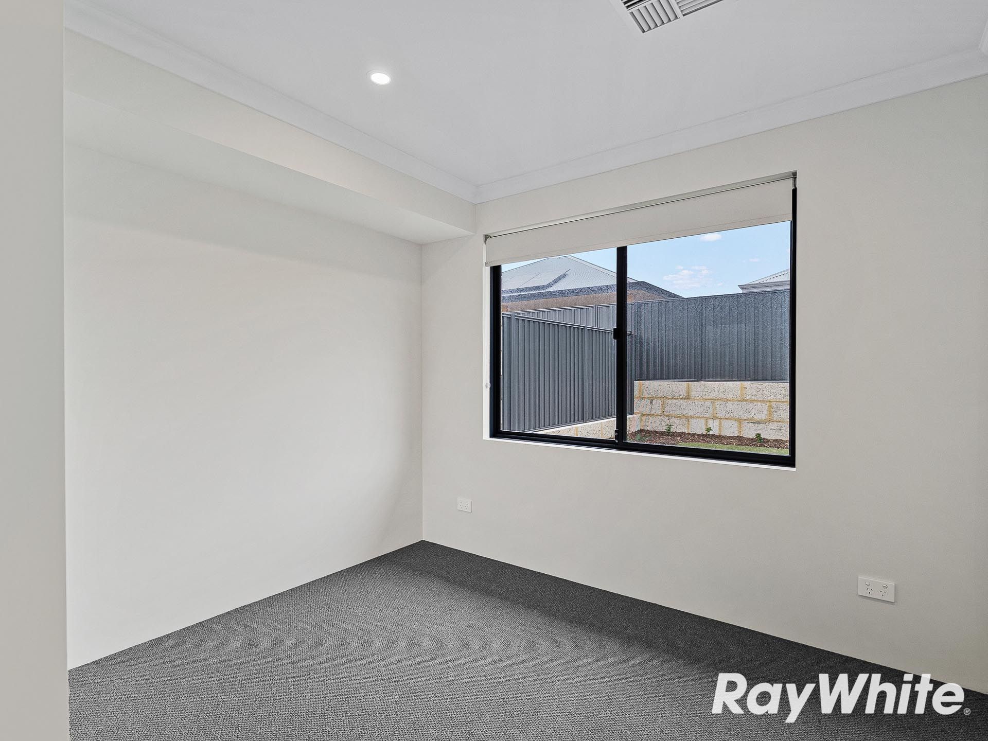 11 Kidrak Street — photo 9 of 12