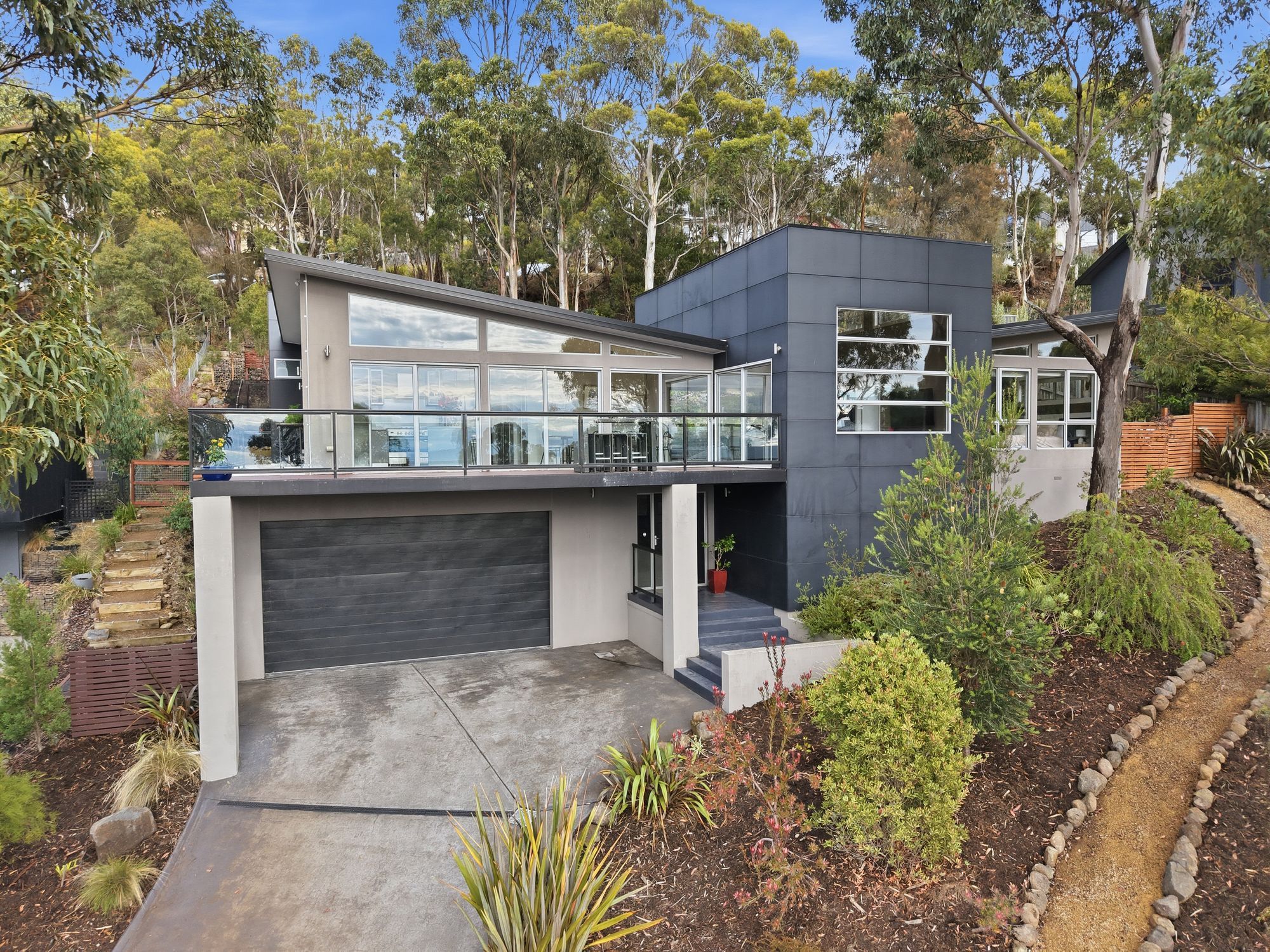 2 Correa Place — photo from Ray White Hobart