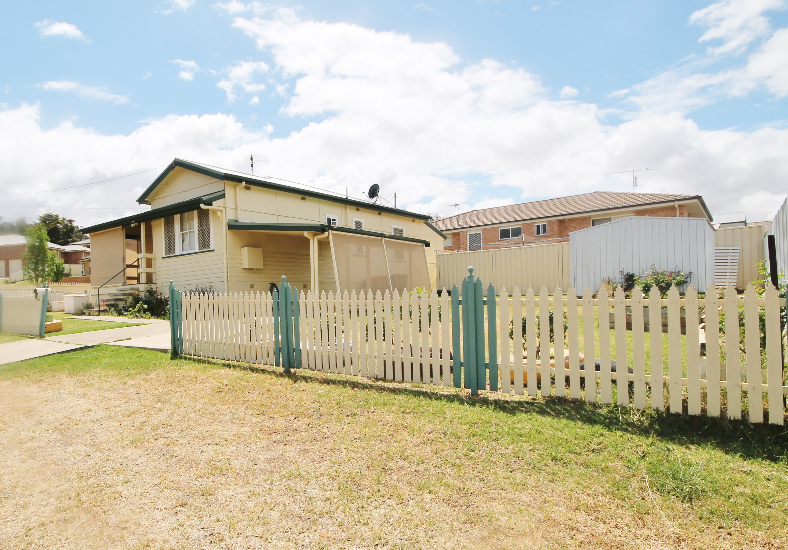 2 Stoneridge Street, Young, NSW 2594