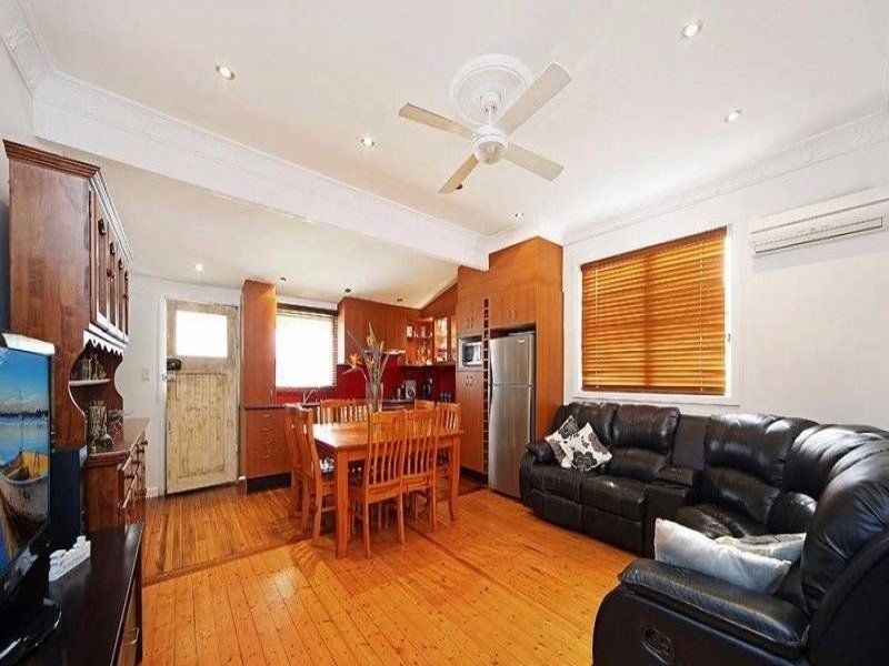 141 Belmore Road, Peakhurst, NSW 2210