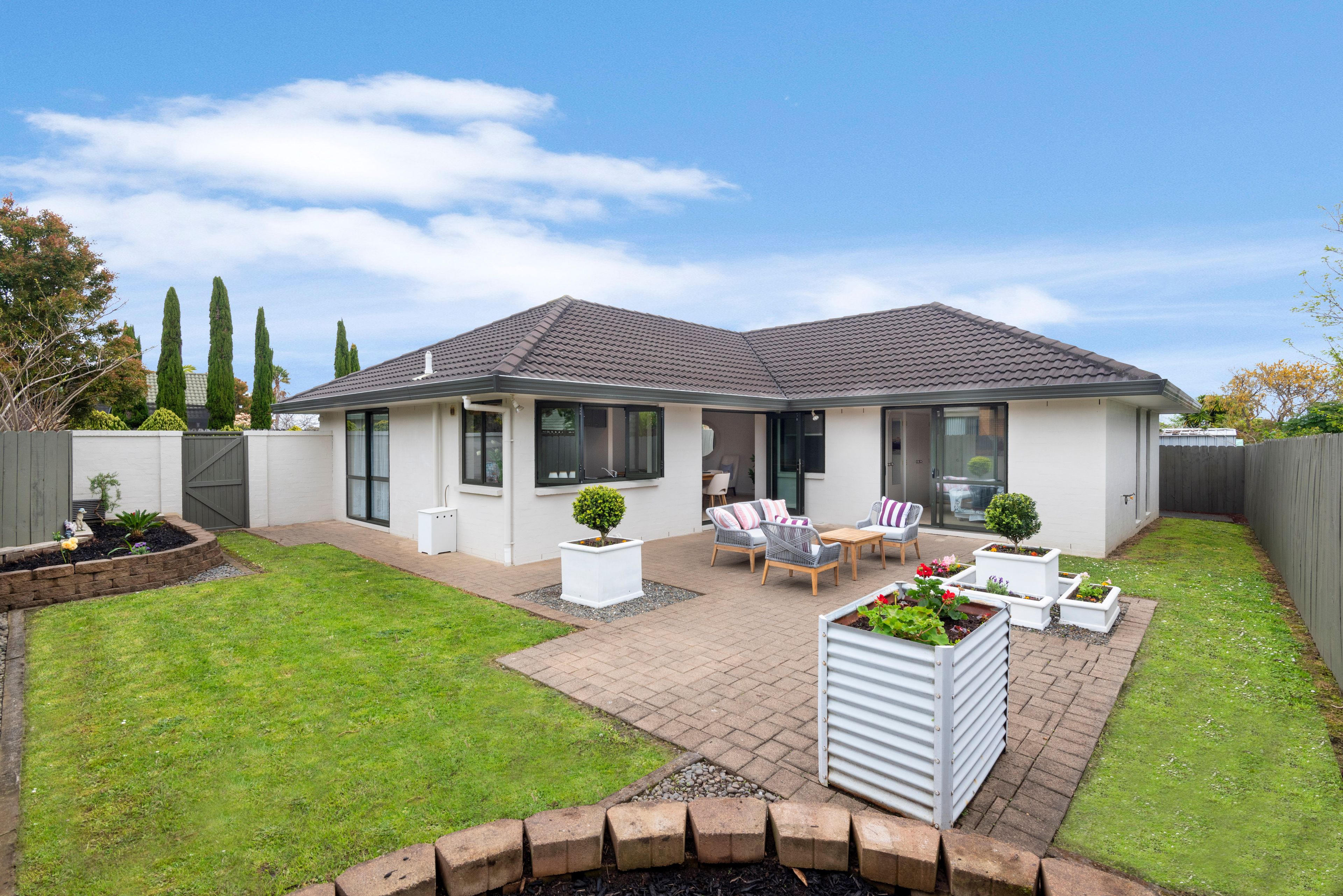 2/11 Carniew Place, Dannemora, Manukau City