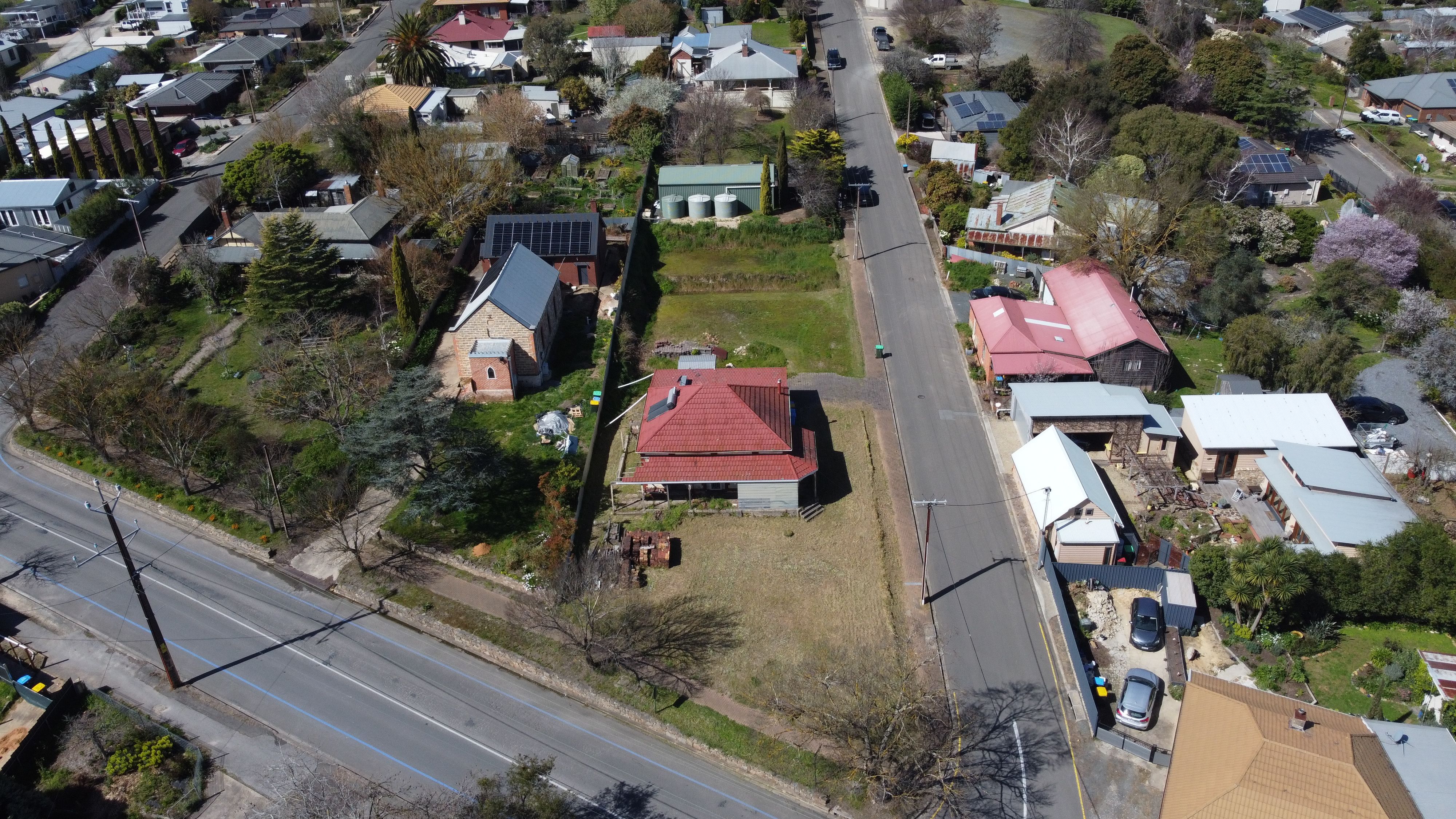 90 Main Street — photo from Ray White Mount Barker