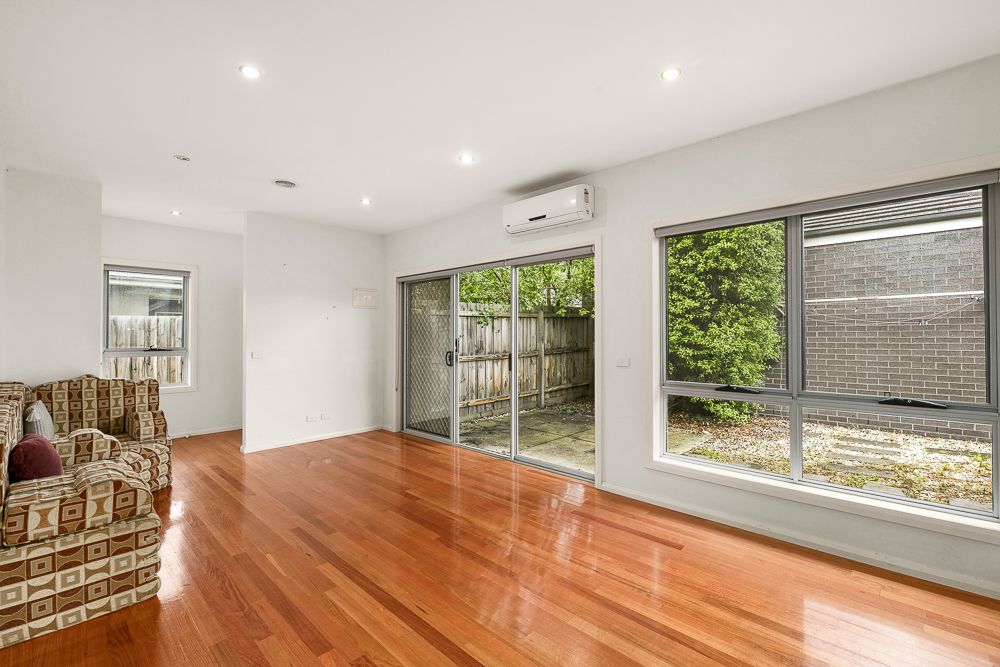 2/1 Rhodes Parade, Pascoe Vale, VIC 3044