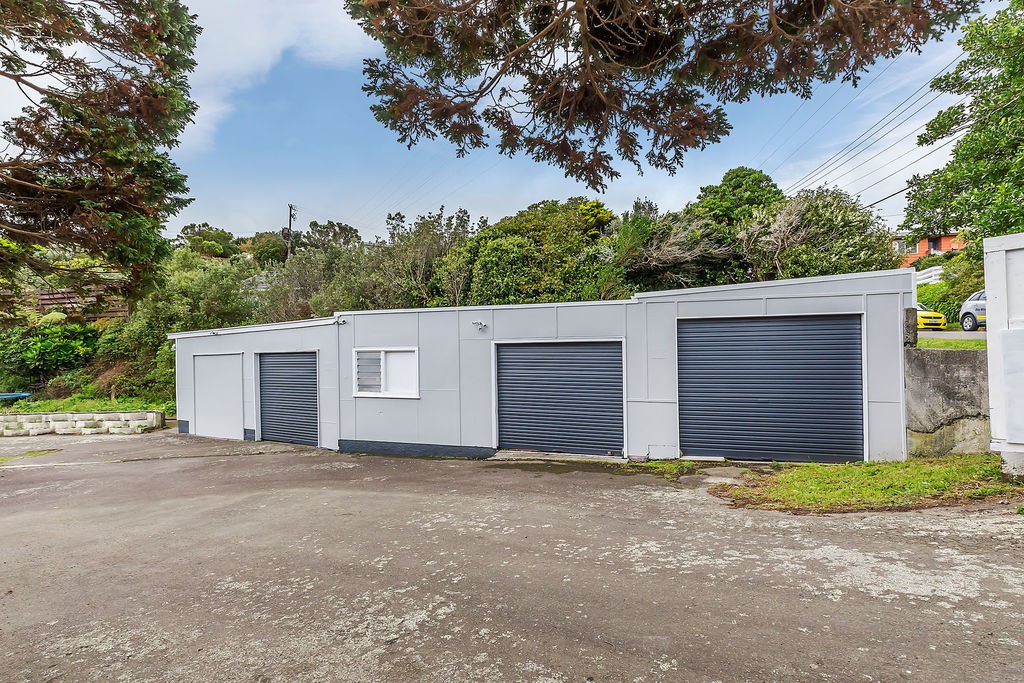 51 Lyndfield Lane, Newlands, Wellington City