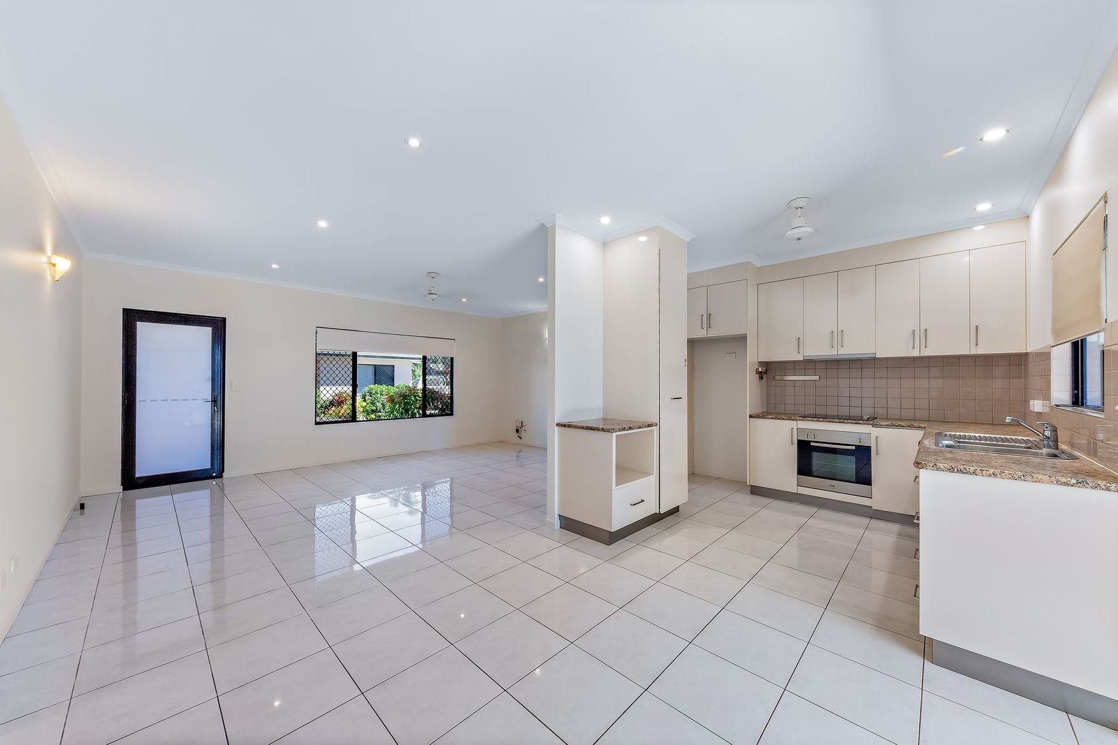 1/11 Telford Street, Proserpine, QLD 4800