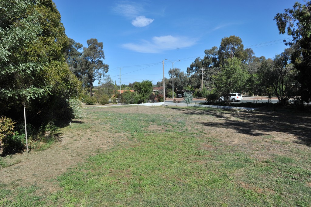 2 Harpin Street, Strathdale, VIC 3550