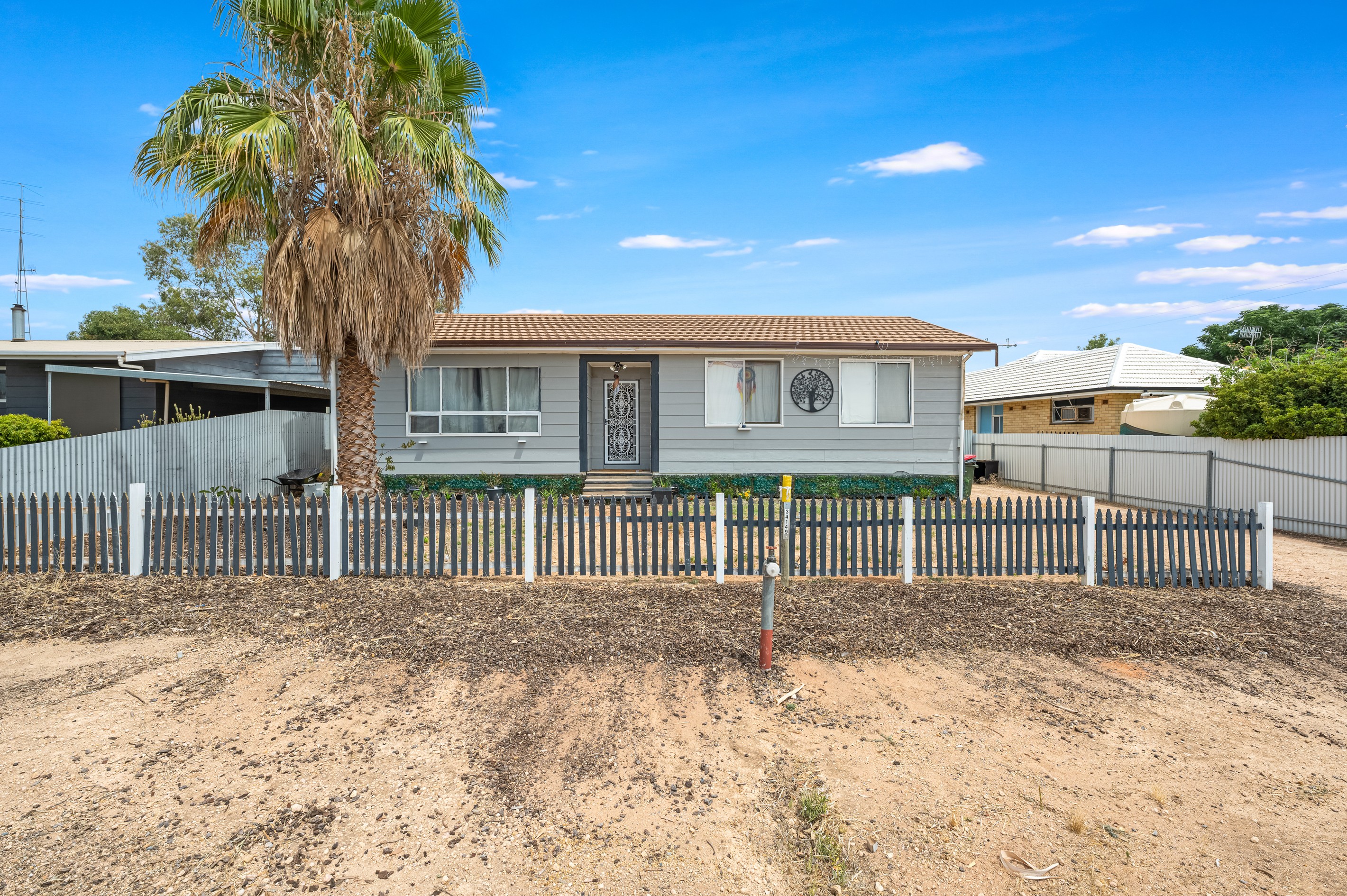 4 Isaacson Street, Golden Heights, SA 5322