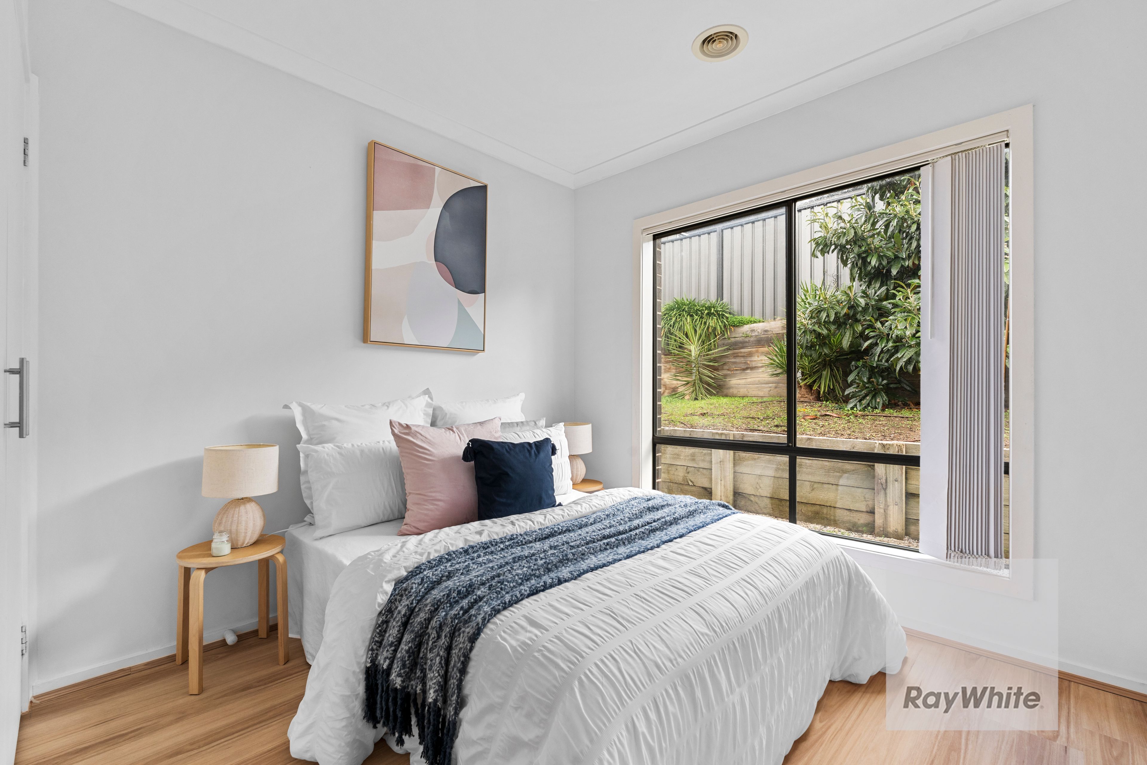 12 Jackaroo Street — photo 10 of 19