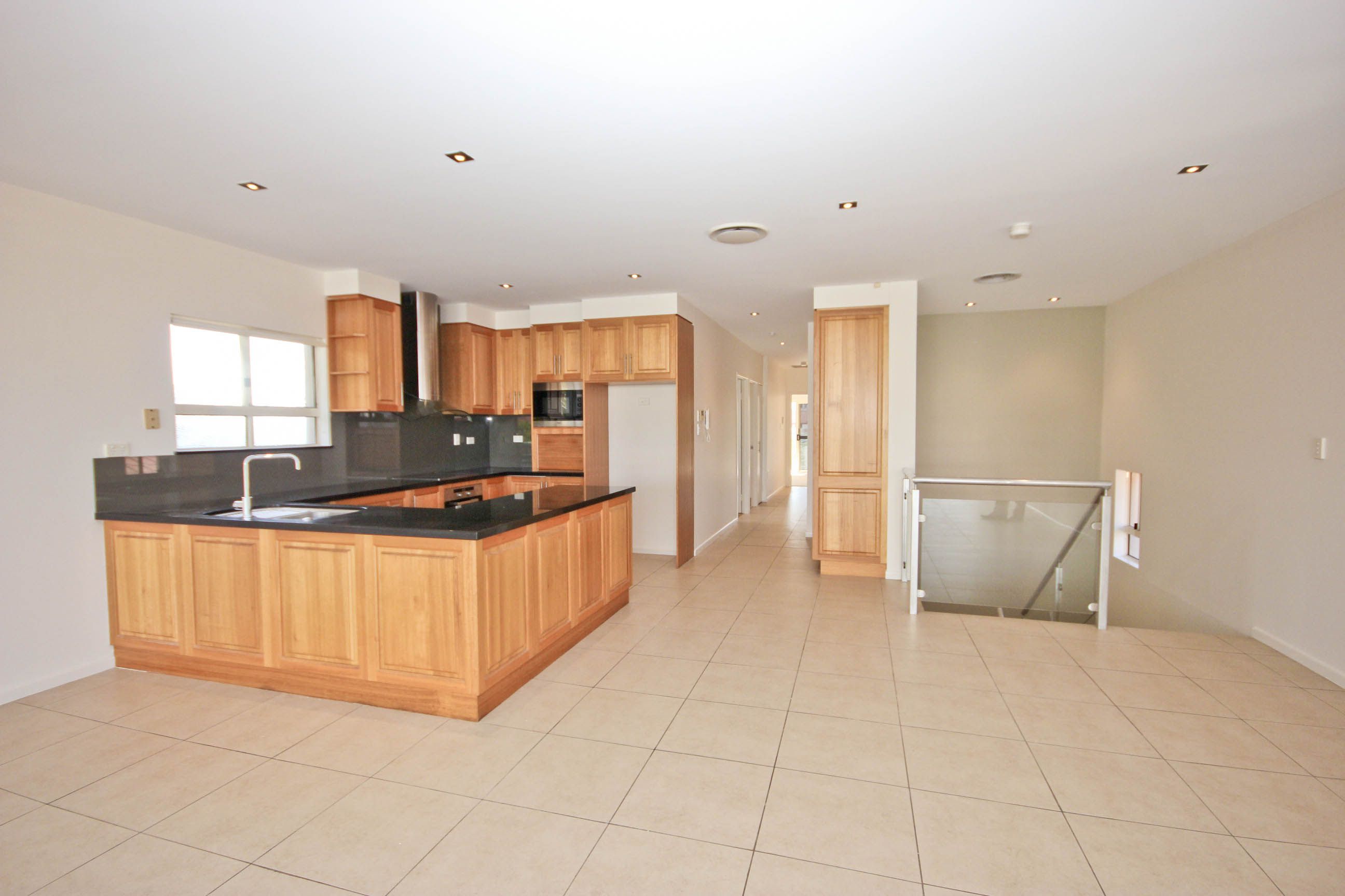2/41 Peerless Avenue, Mermaid Beach, QLD 4218