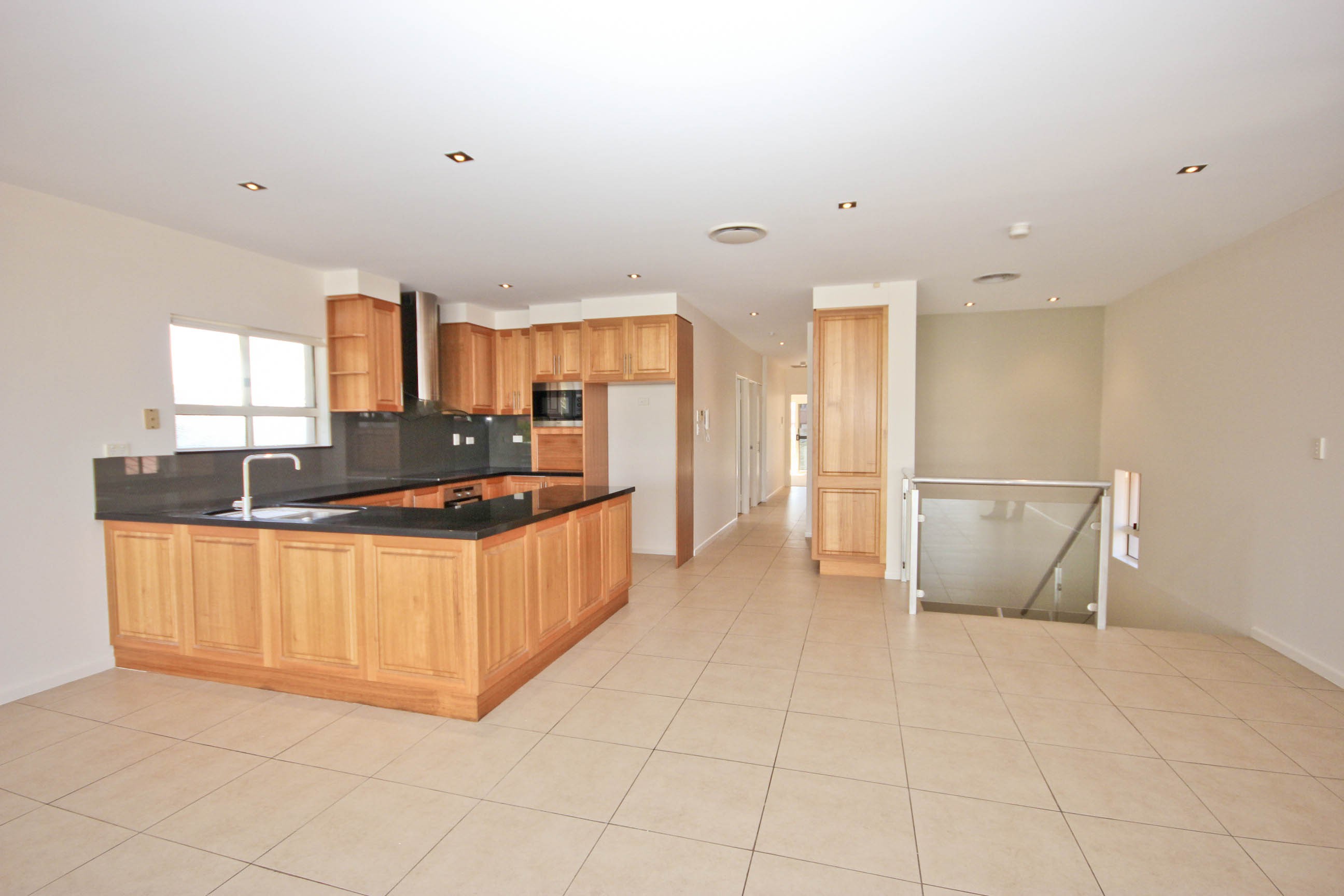 2/41 Peerless Avenue, Mermaid Beach, QLD 4218