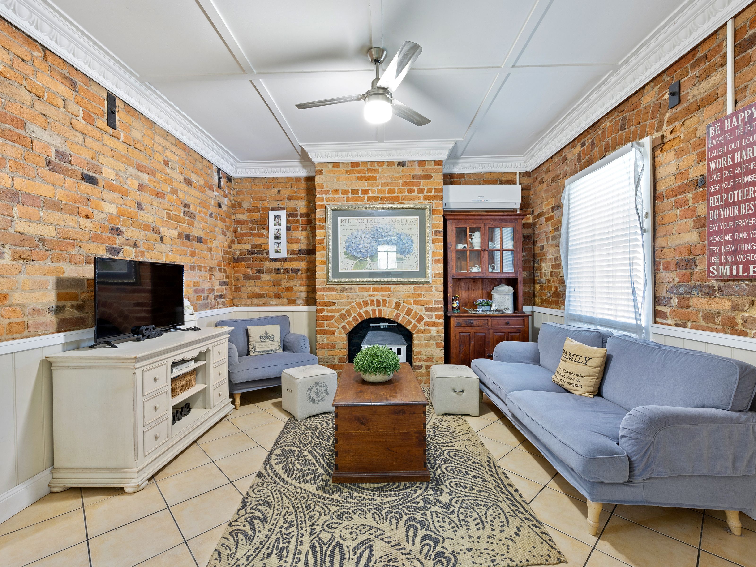 71 Darling Street East, Sadliers Crossing, QLD 4305