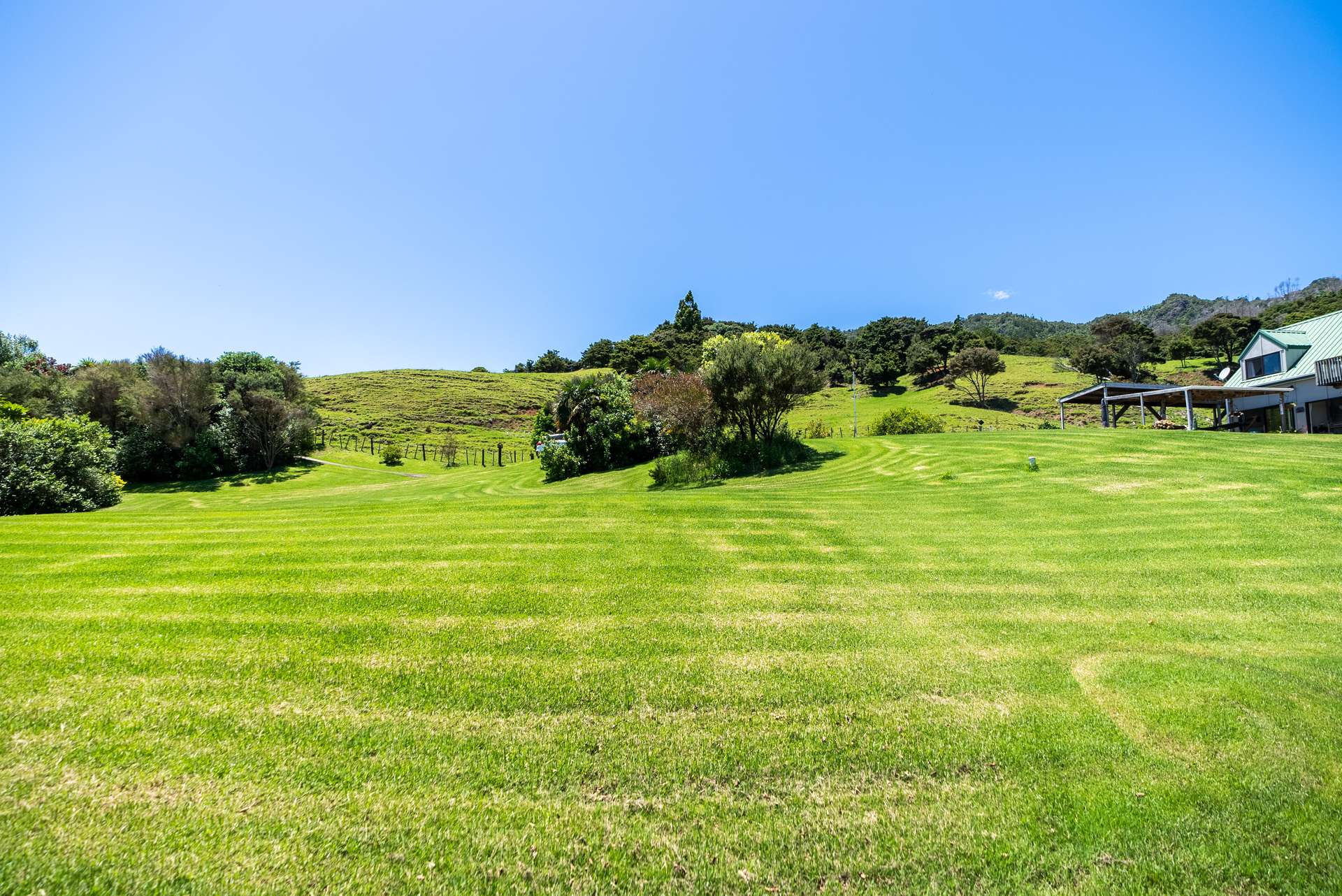 1981 Whangarei Heads Road photo 35