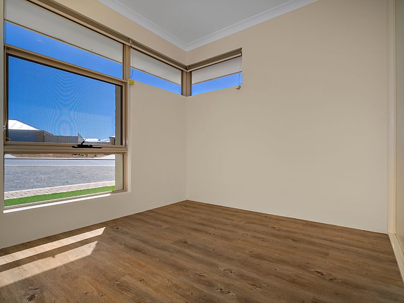 54 Wanderer Concourse, Wandina, WA 6530
