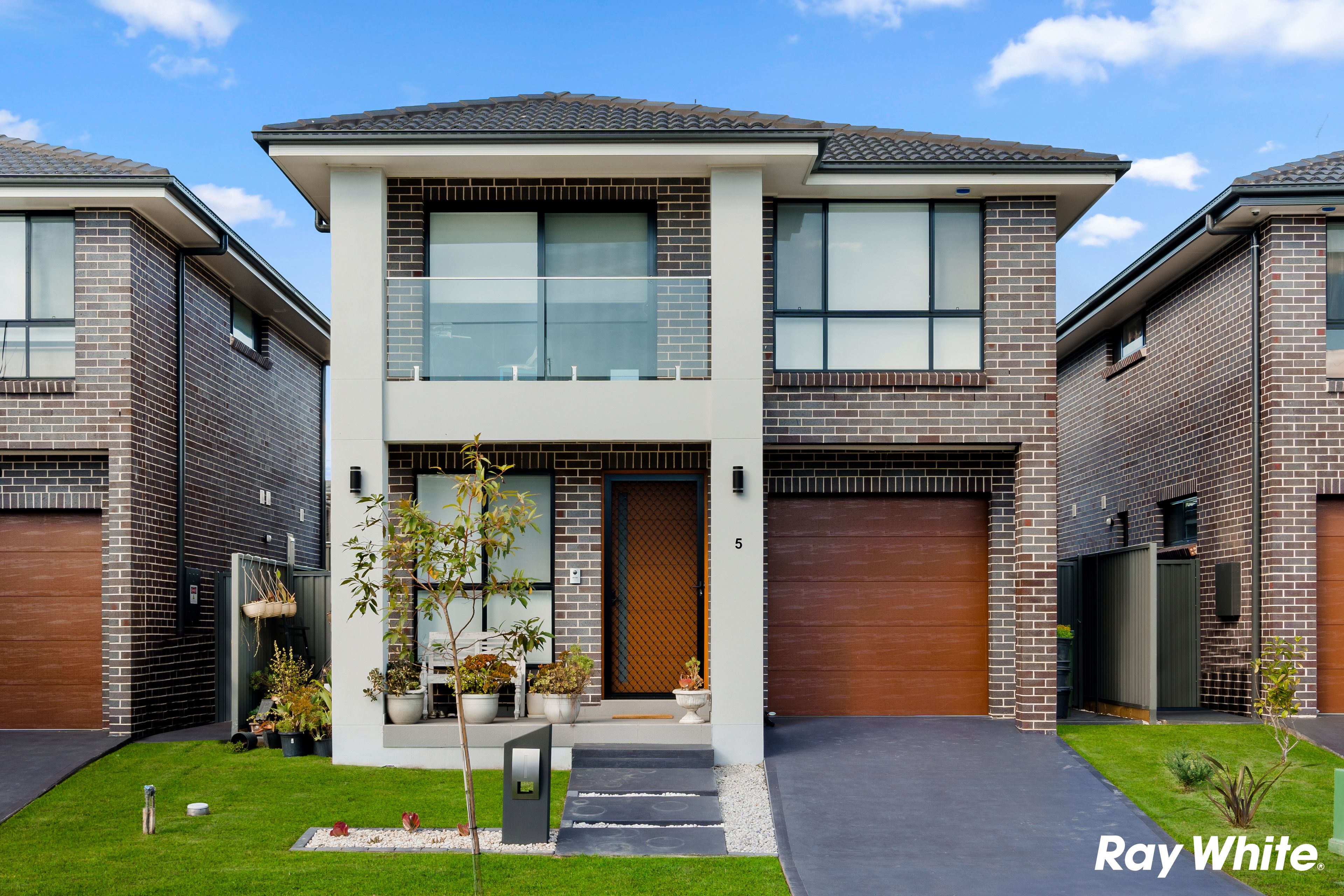 5 Buckton Street, Quakers Hill NSW 2763