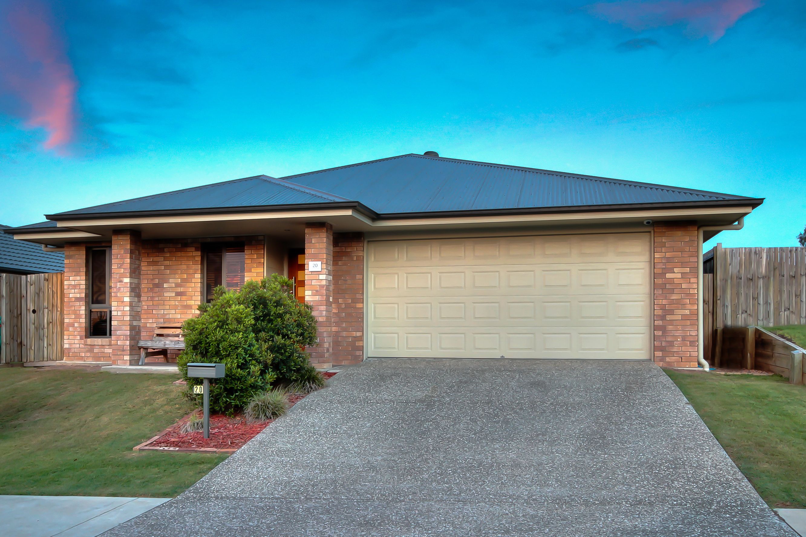 20 Cobblestone Avenue, Logan Reserve, QLD 4133