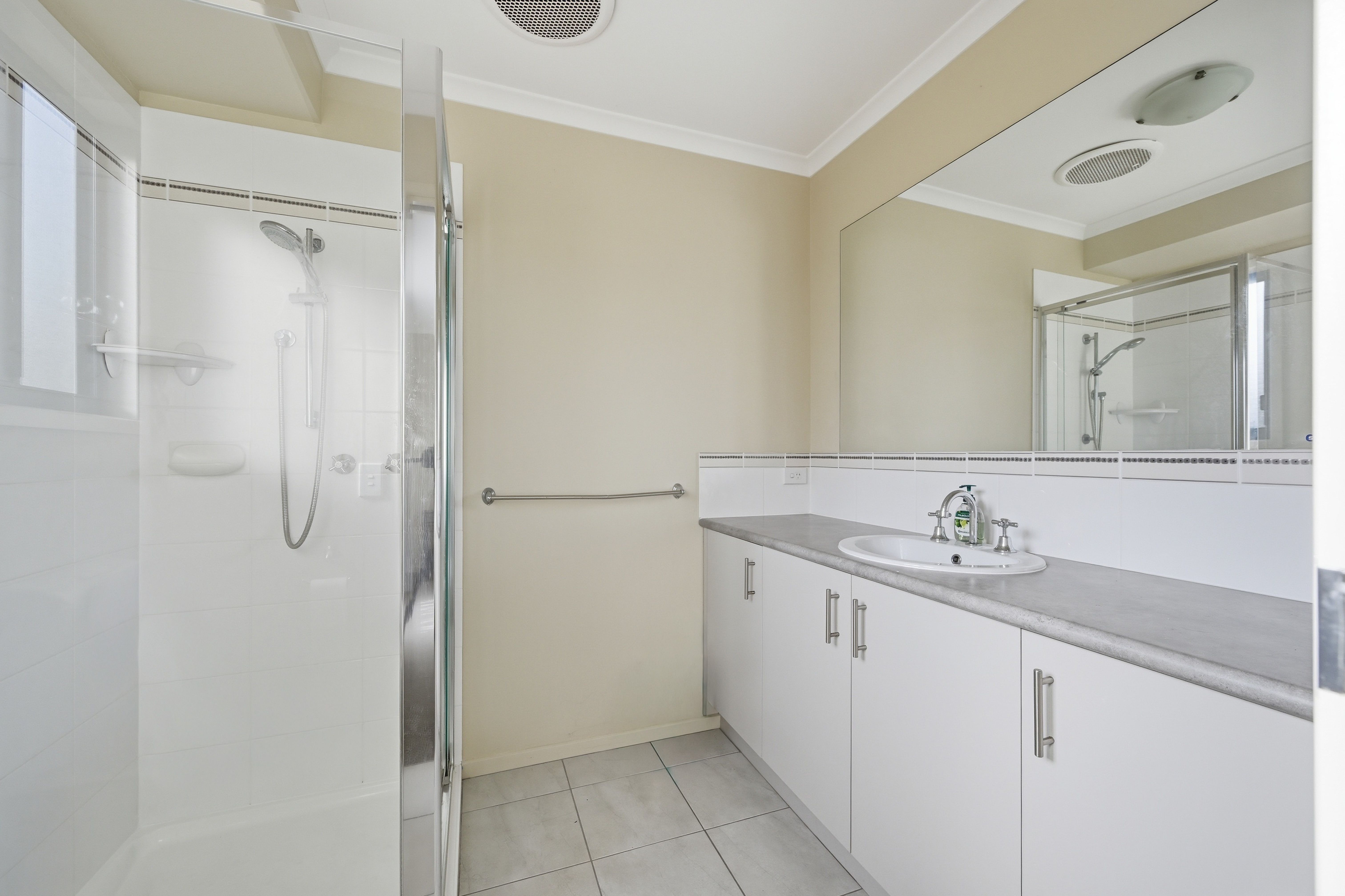 28 Beachcomber Drive — photo 11 of 20