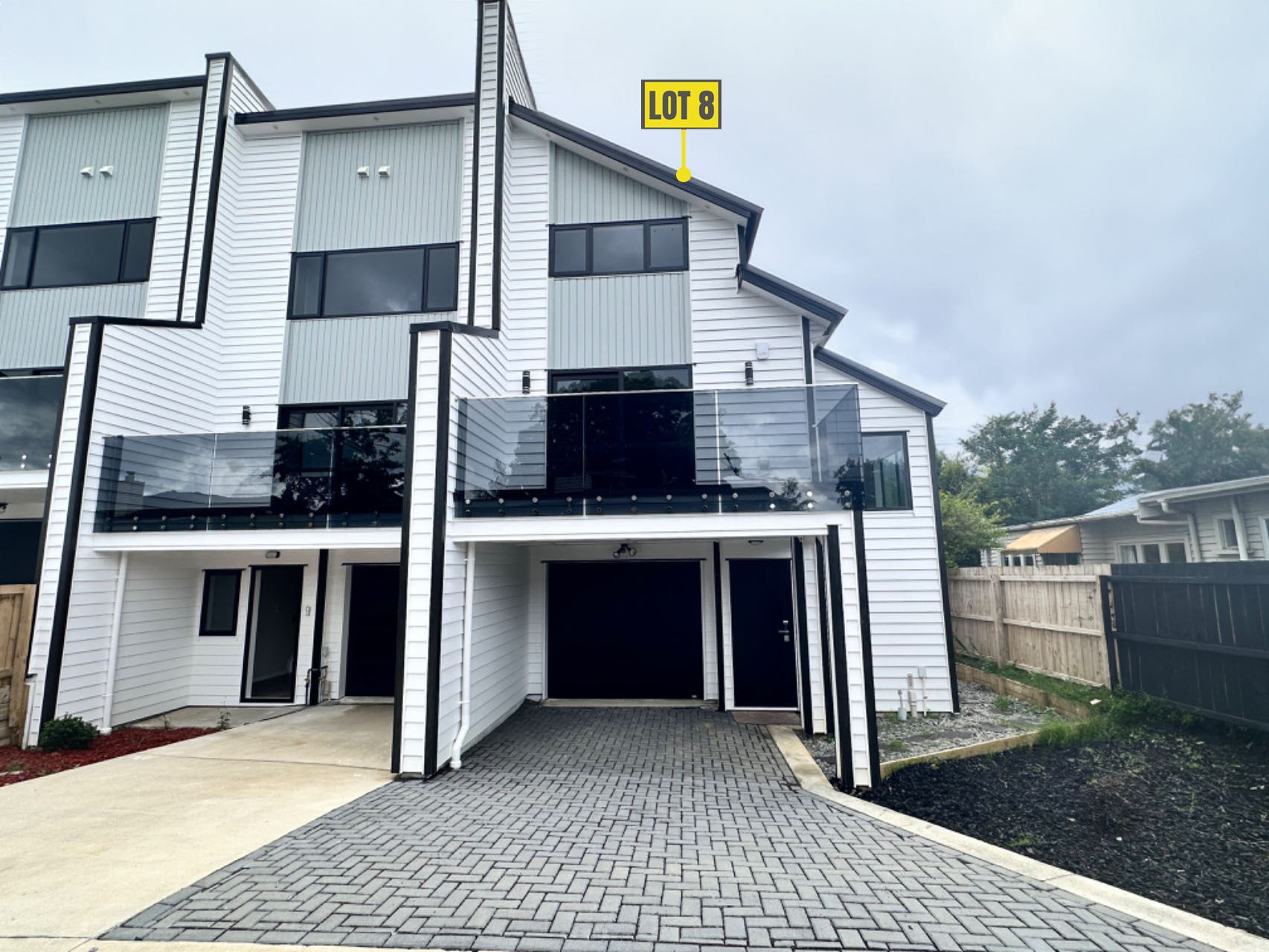 8/18 Hutchinsons Road, Bucklands Beach, Manukau City